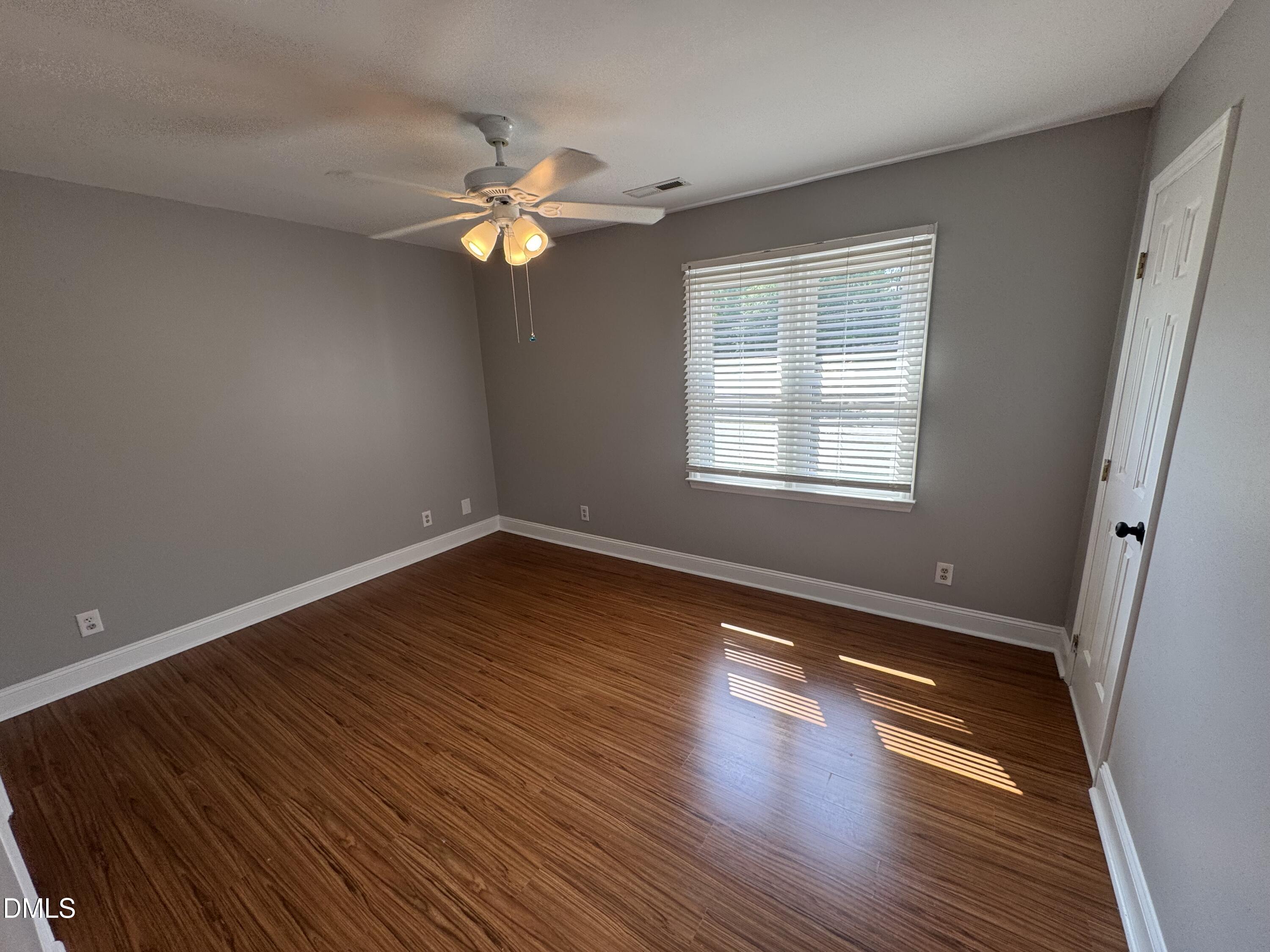 5612 Darrow Drive Property Photo 16