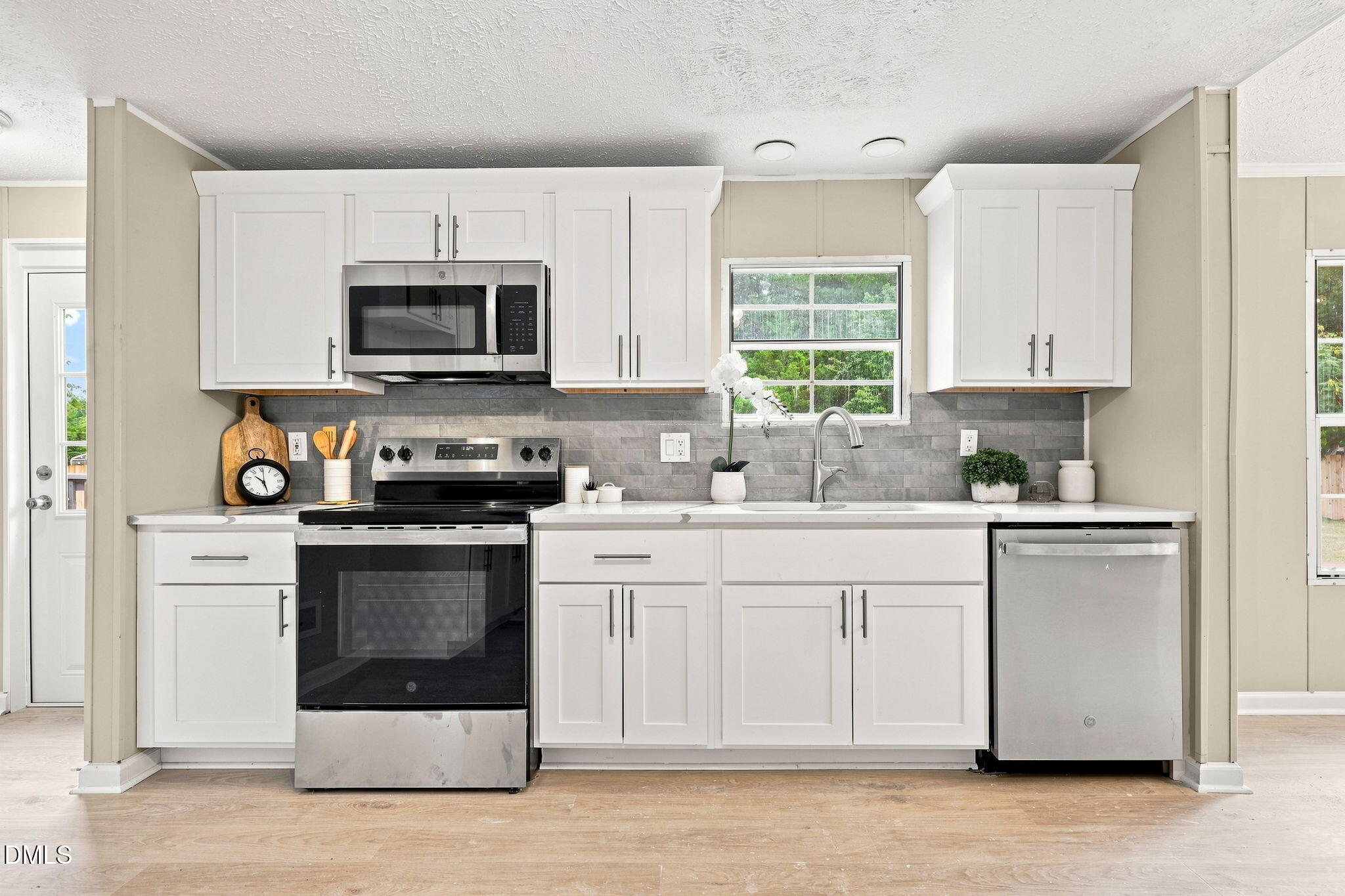 149 Lillian Road Property Photo 9