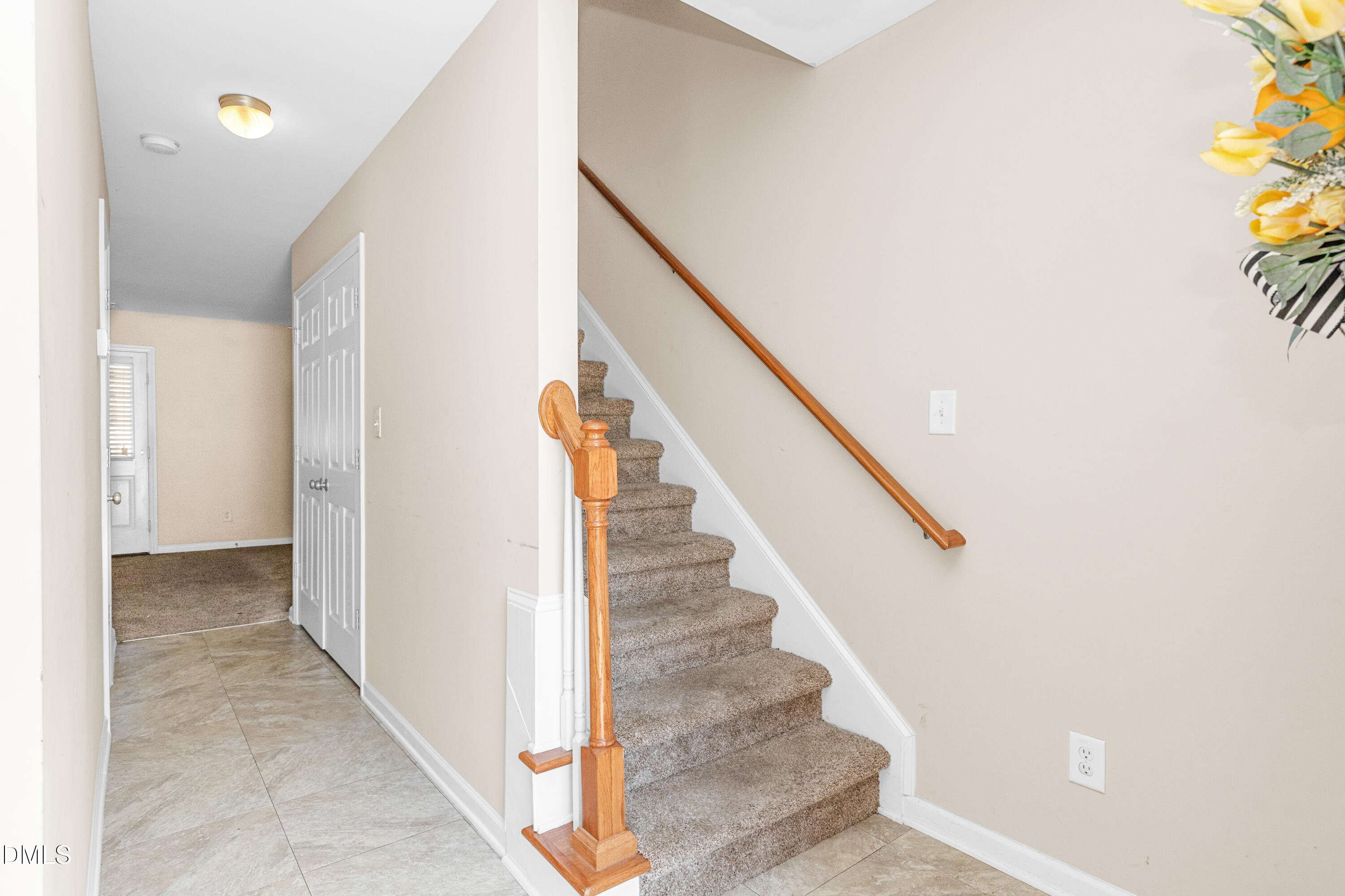 103 Gatwick Court Property Photo 11