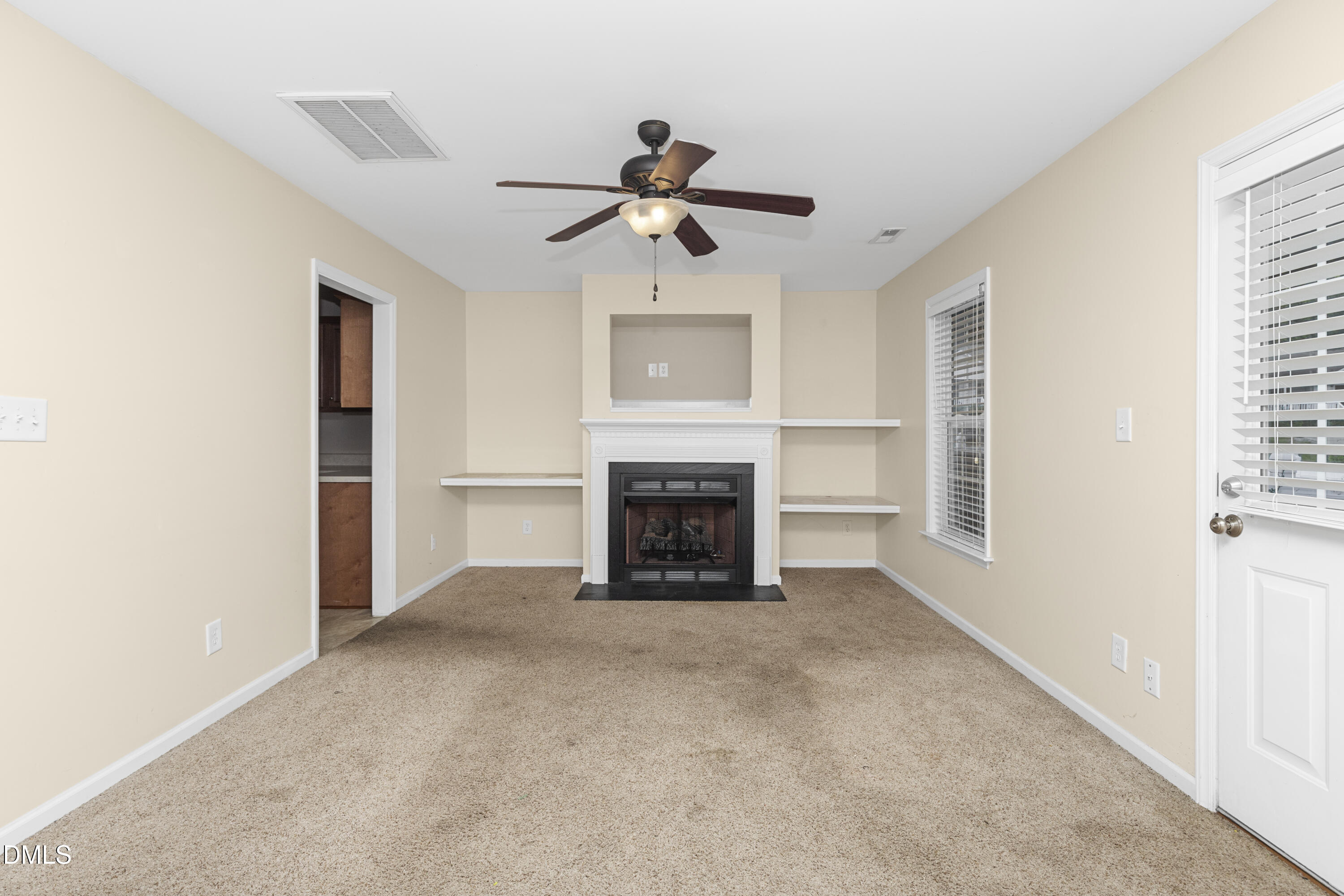 103 Gatwick Court Property Photo 14