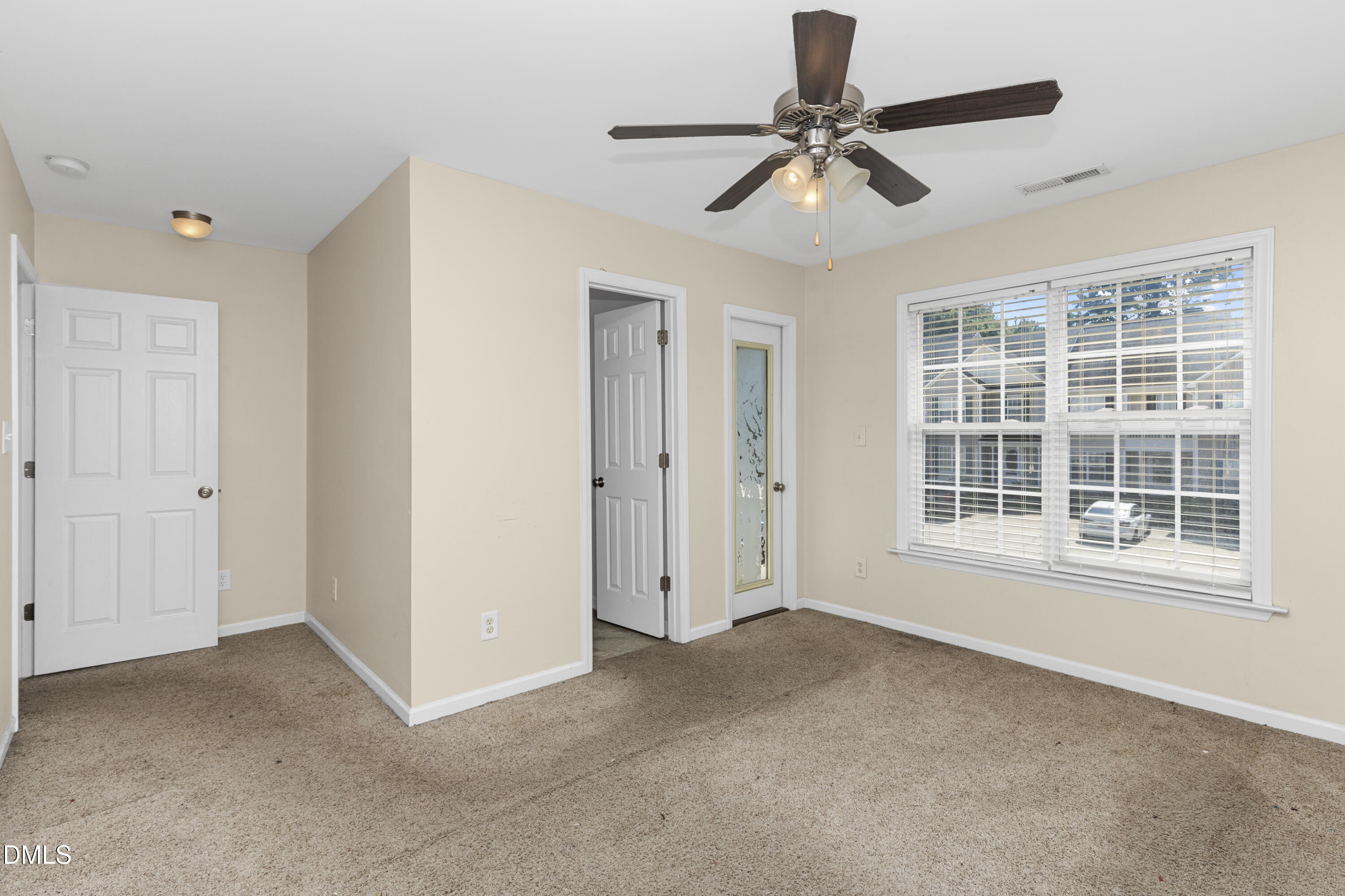 103 Gatwick Court Property Photo 17