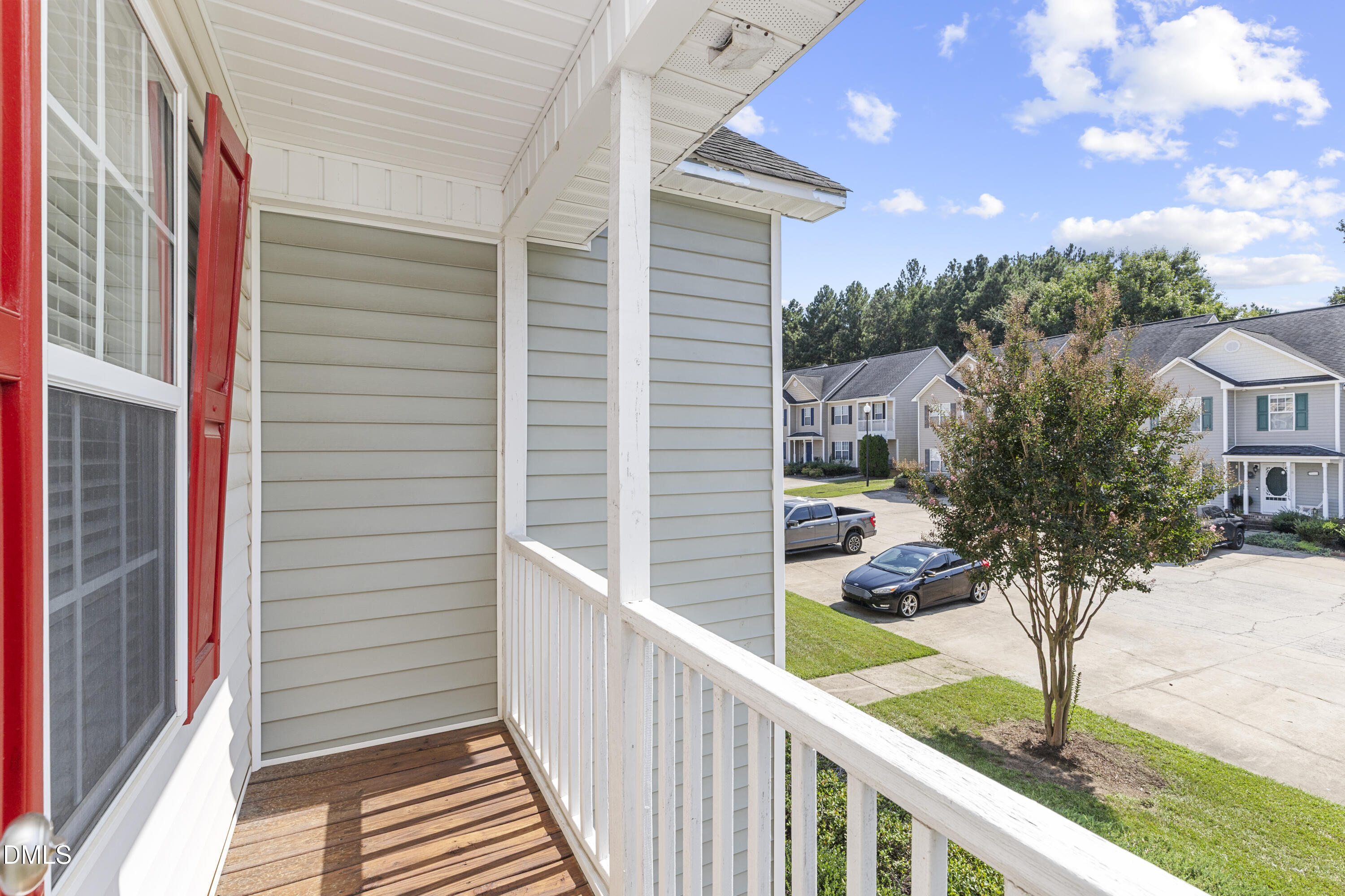 103 Gatwick Court Property Photo 19