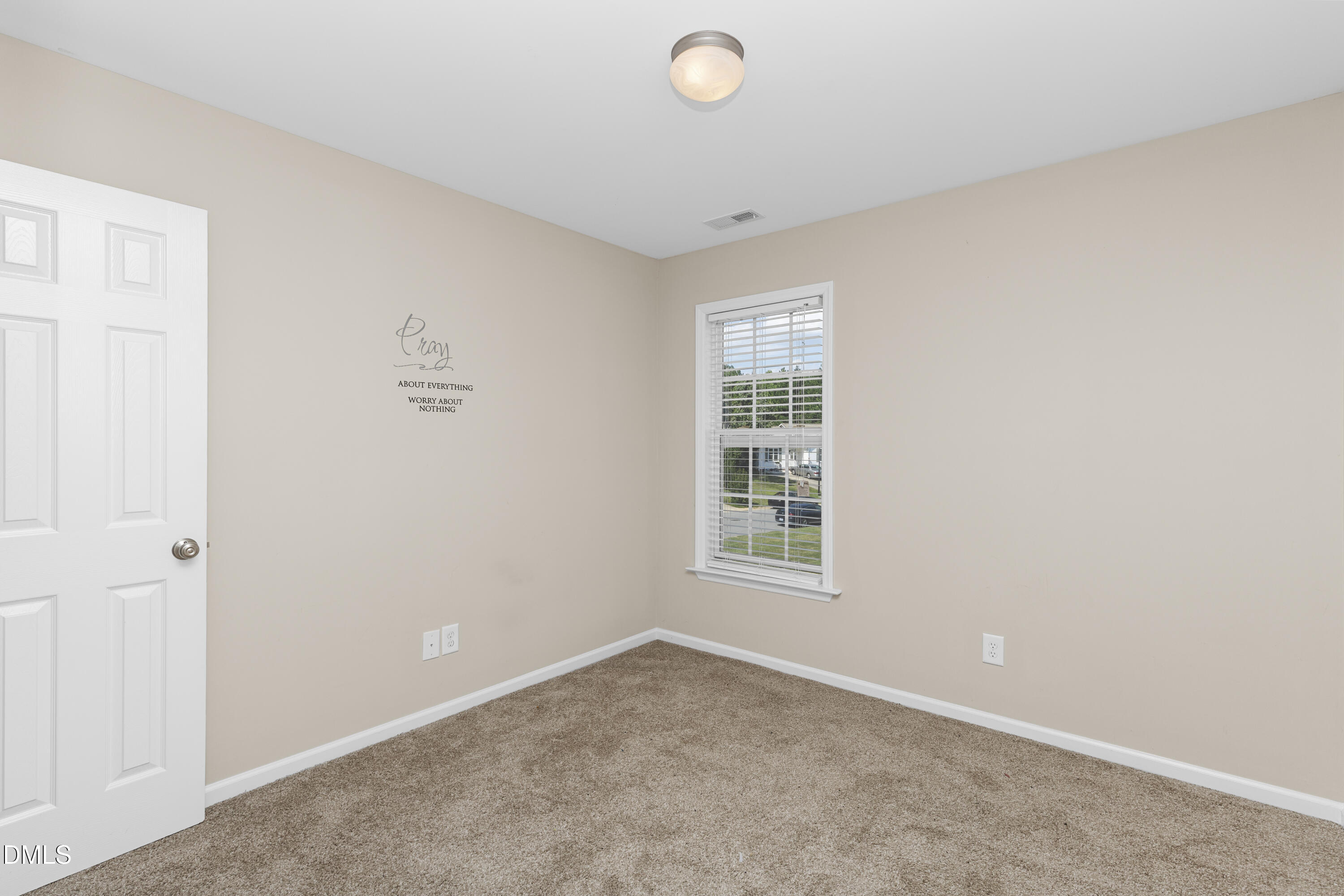 103 Gatwick Court Property Photo 25