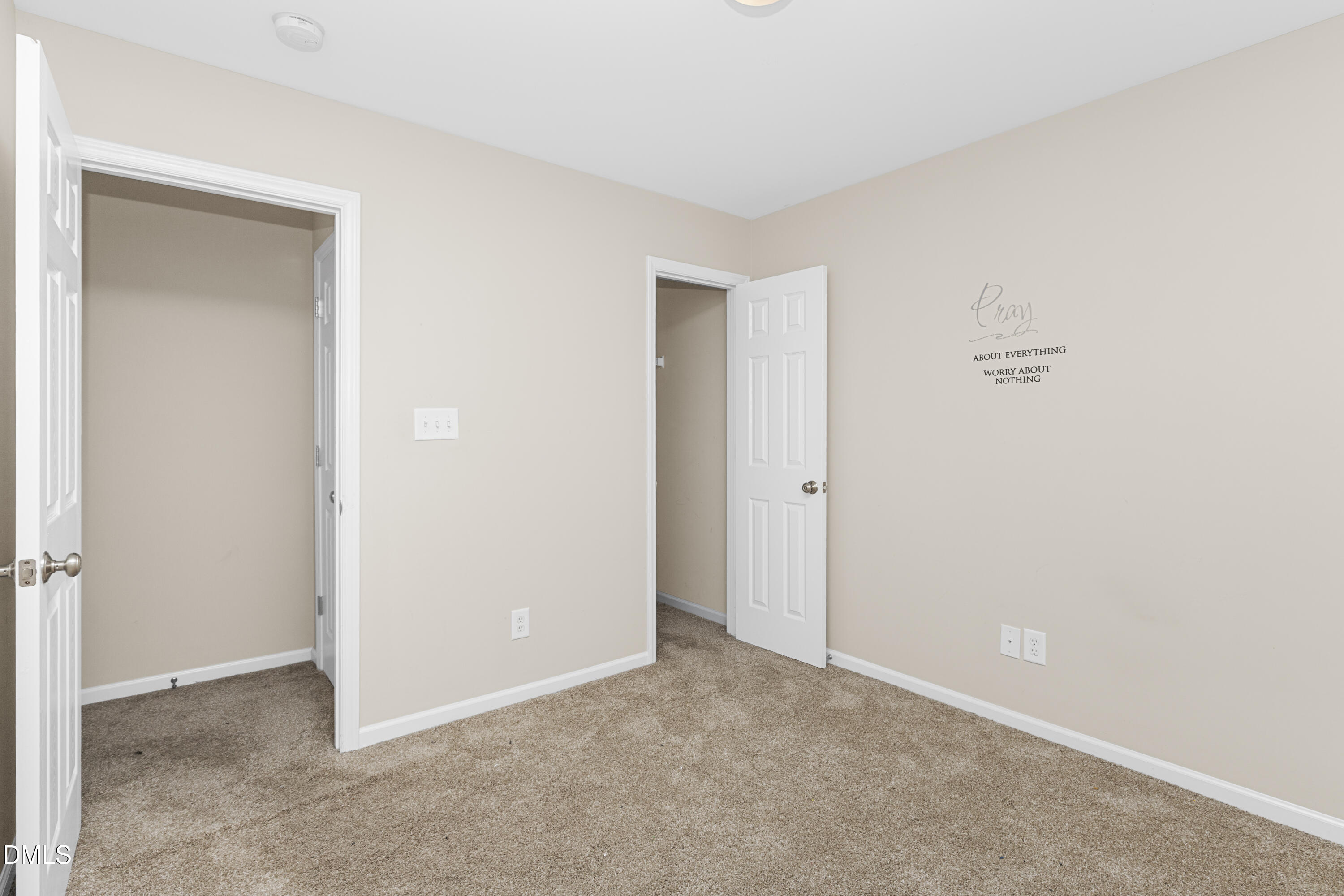 103 Gatwick Court Property Photo 26