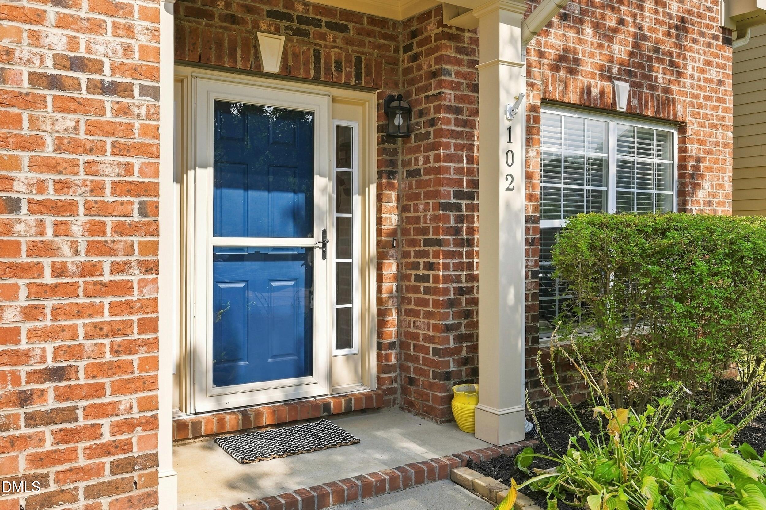 102 Minnifer Court Property Photo 3