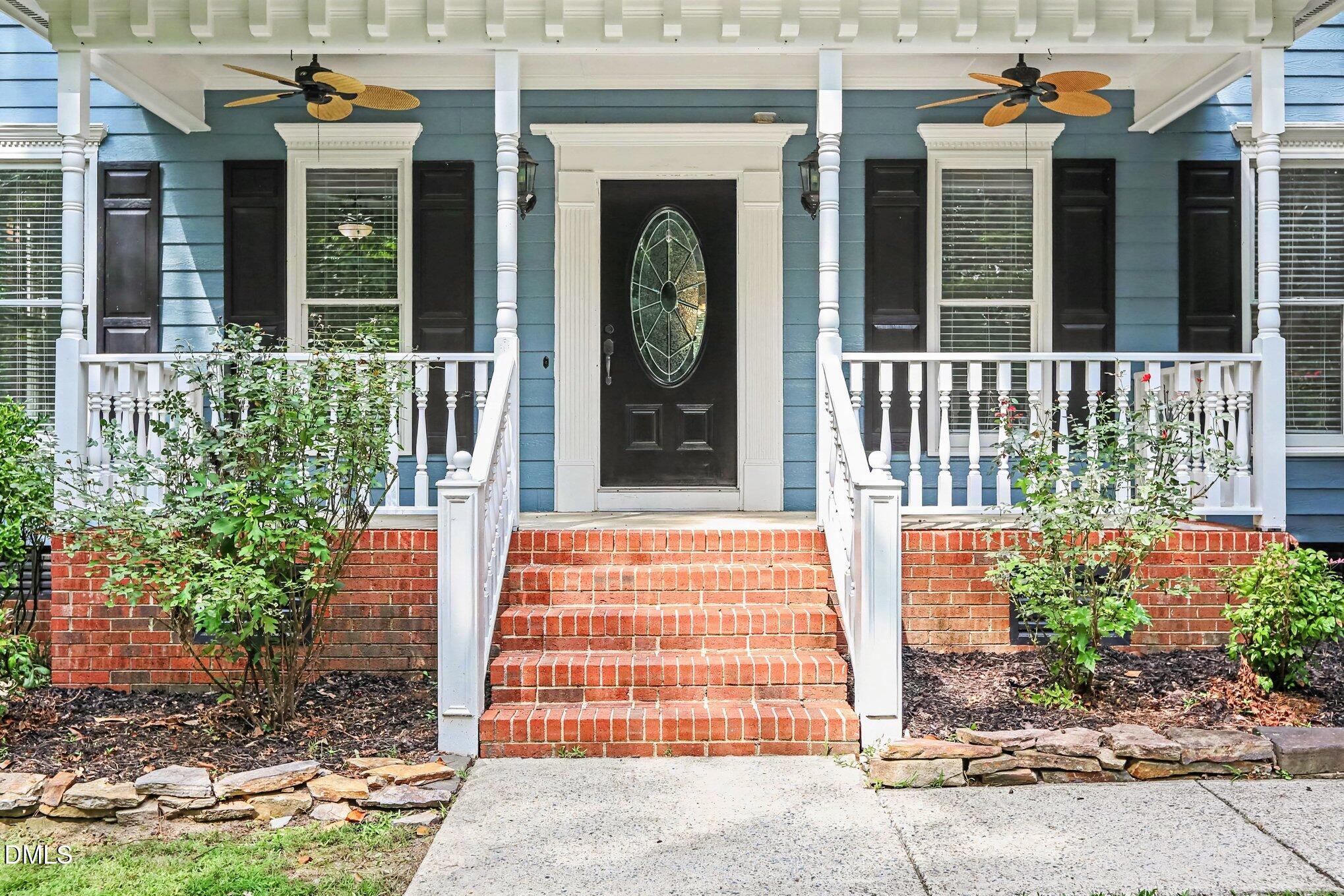 612 Starburst Lane Property Photo 3