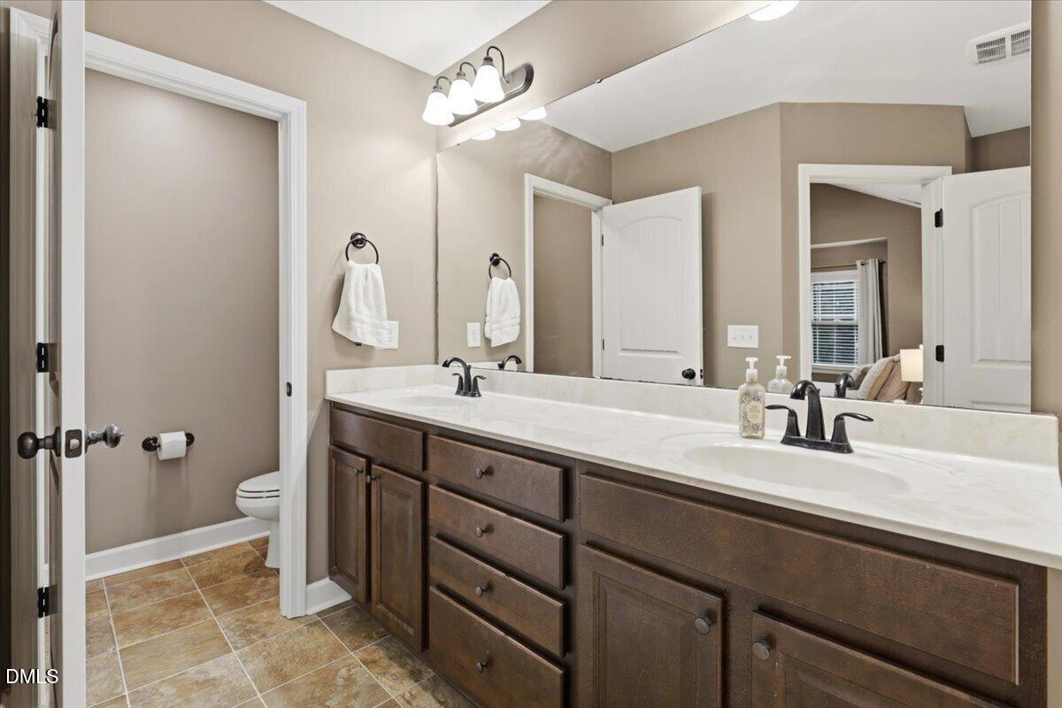 219 Ingram Fields Drive Property Photo 20
