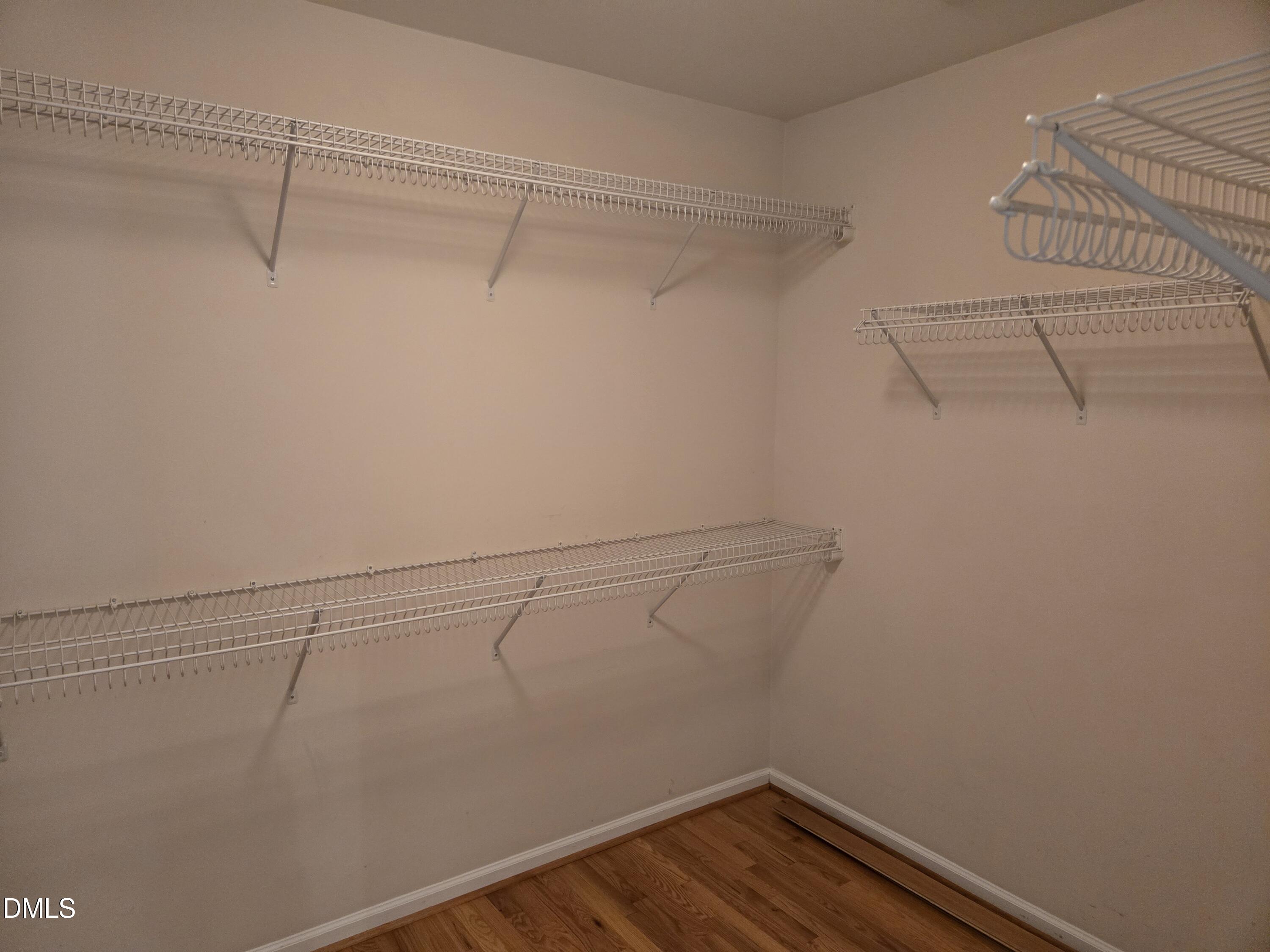 5 Spreading Oak Court Property Photo 13