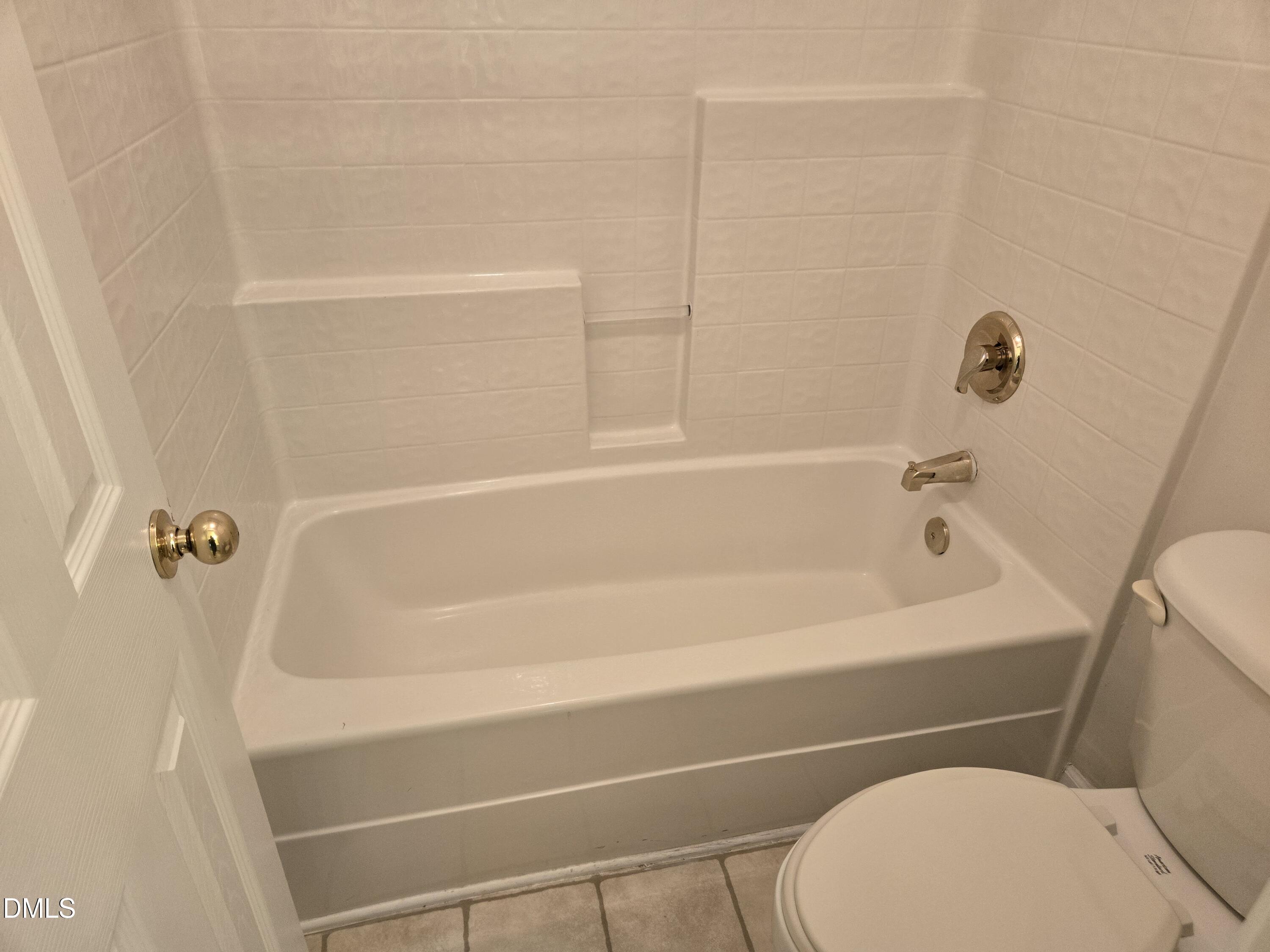 5 Spreading Oak Court Property Photo 20
