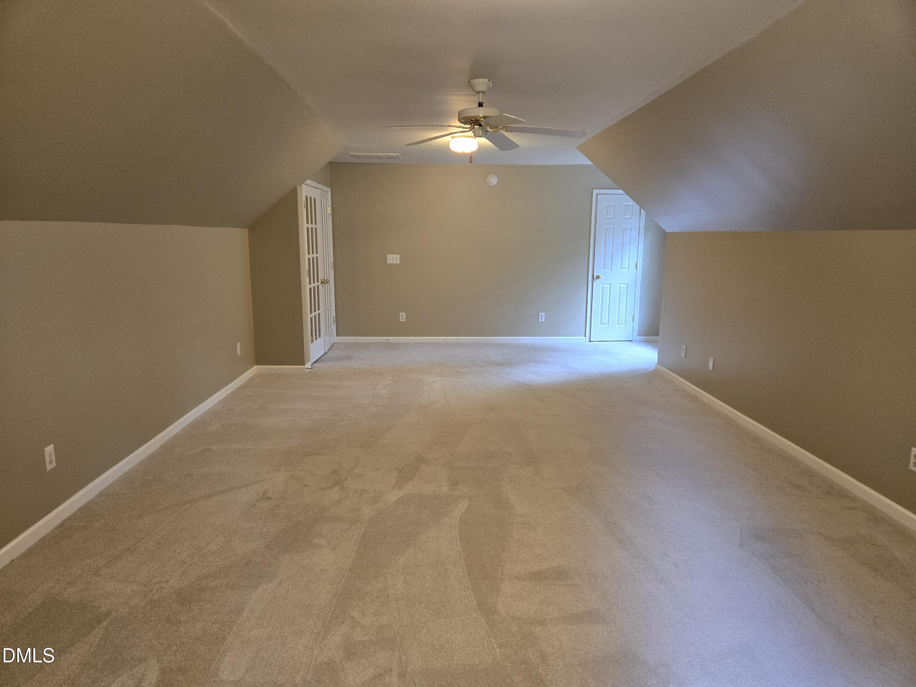 5 Spreading Oak Court Property Photo 22