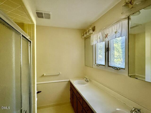 110 Honeysuckle Lane Property Photo 11