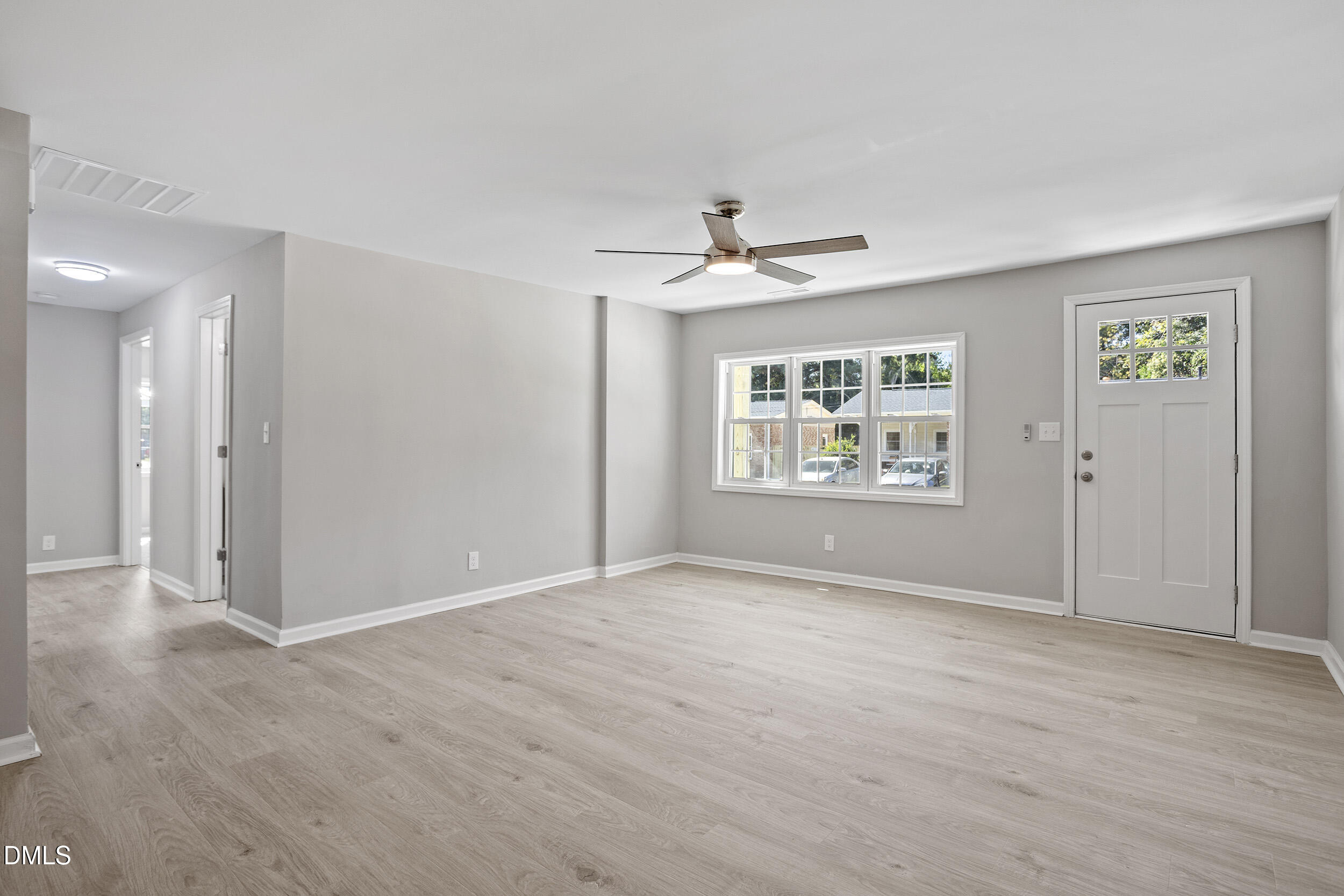 604 E Townsend Street Property Photo 6