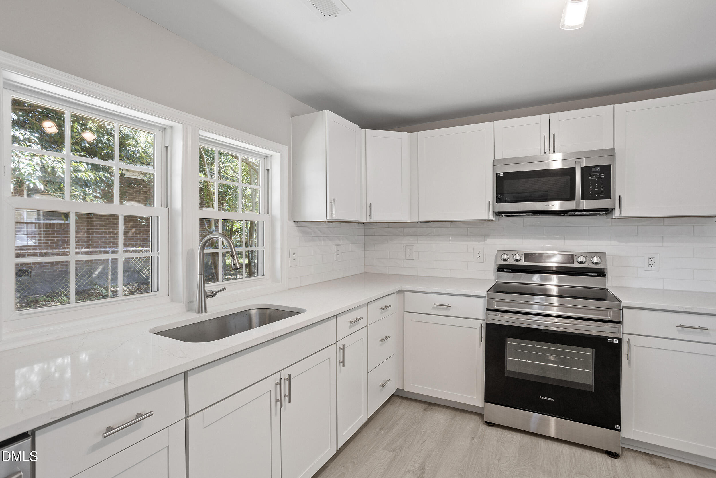 604 E Townsend Street Property Photo 11