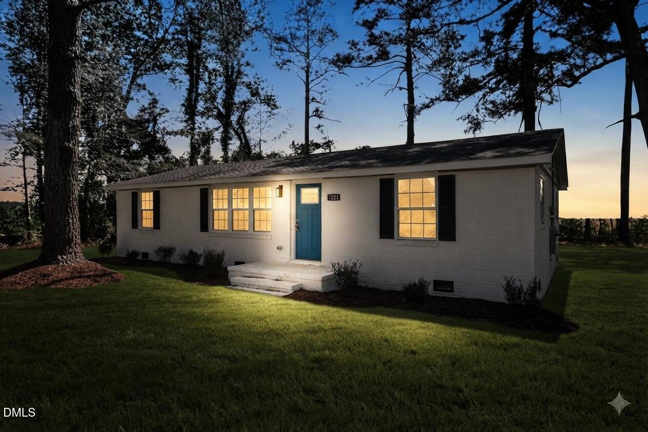 7222 Thorne Farm Road Property Photo 1