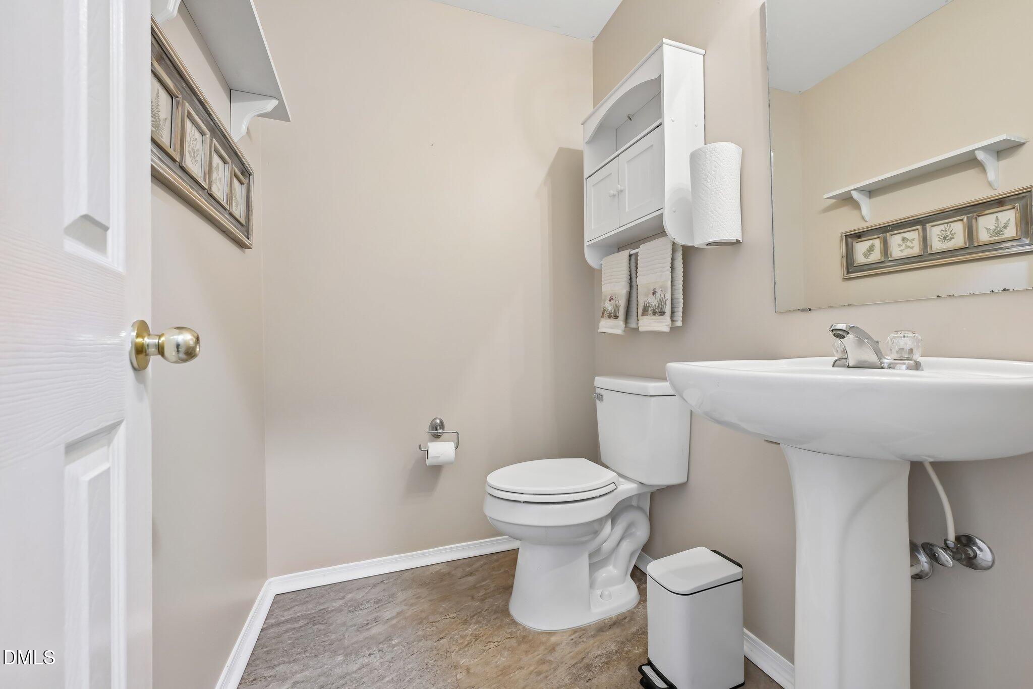 1024 Lockberry Court Property Photo 14