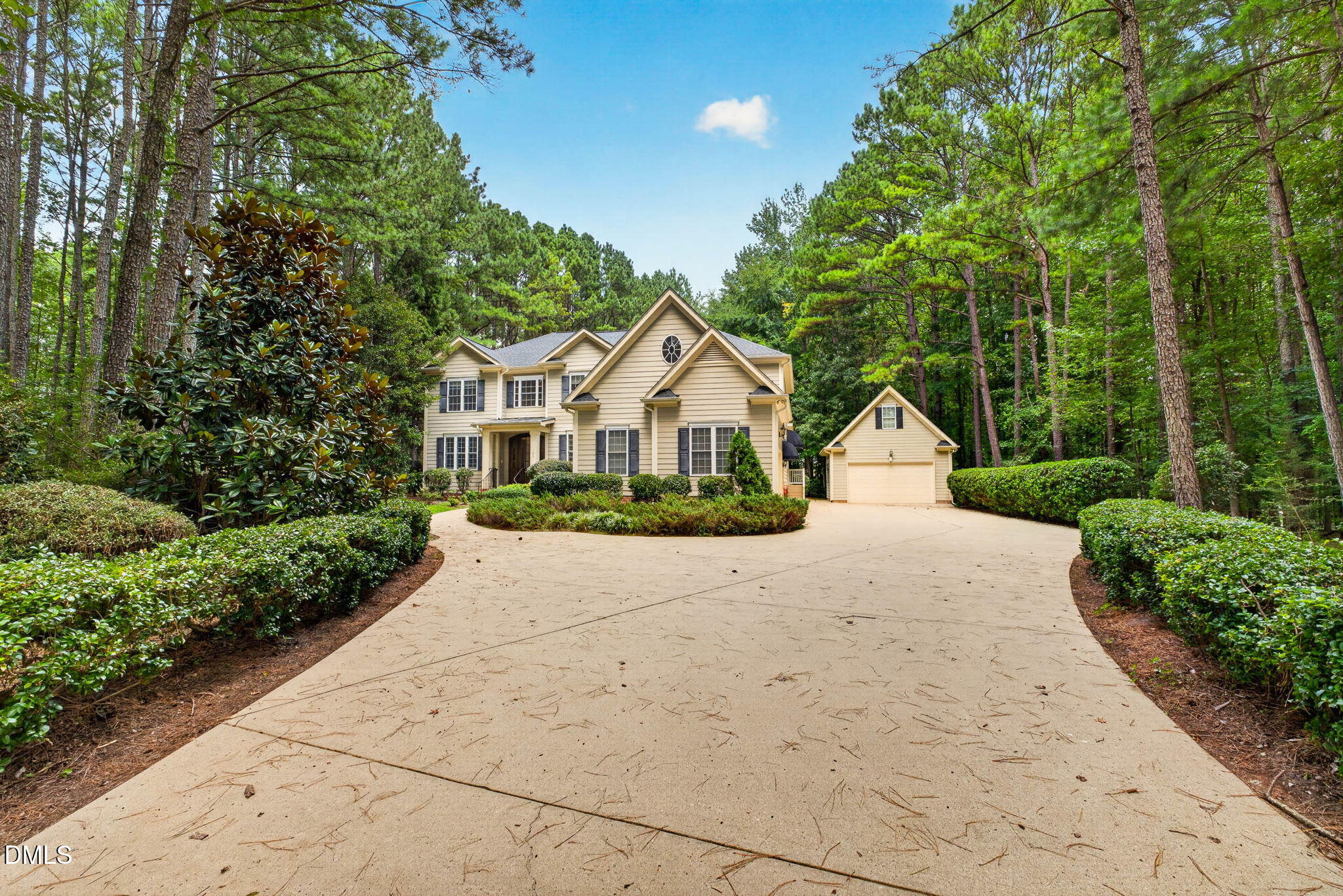 105 Lily Crossing Property Photo 1