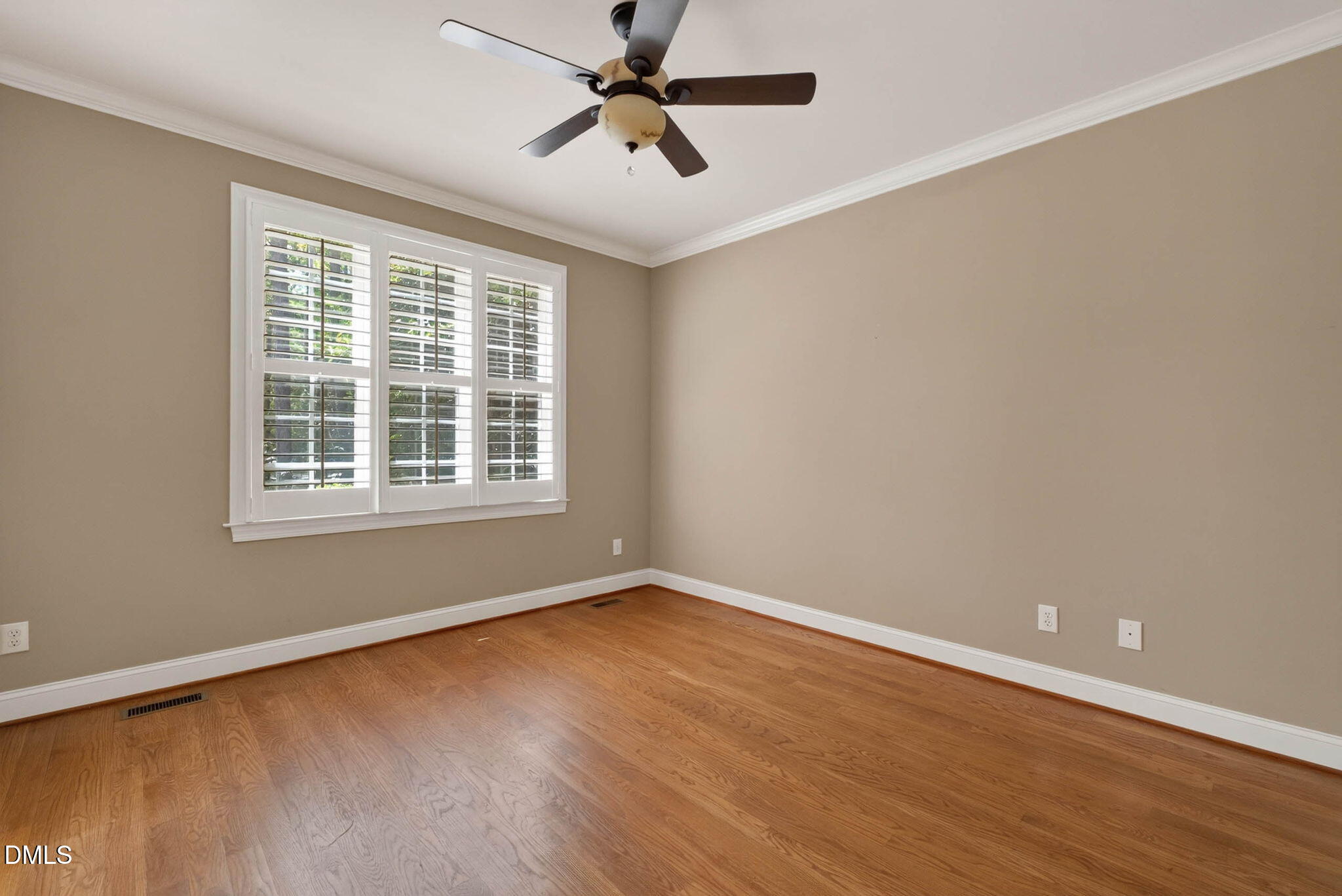 105 Lily Crossing Property Photo 12