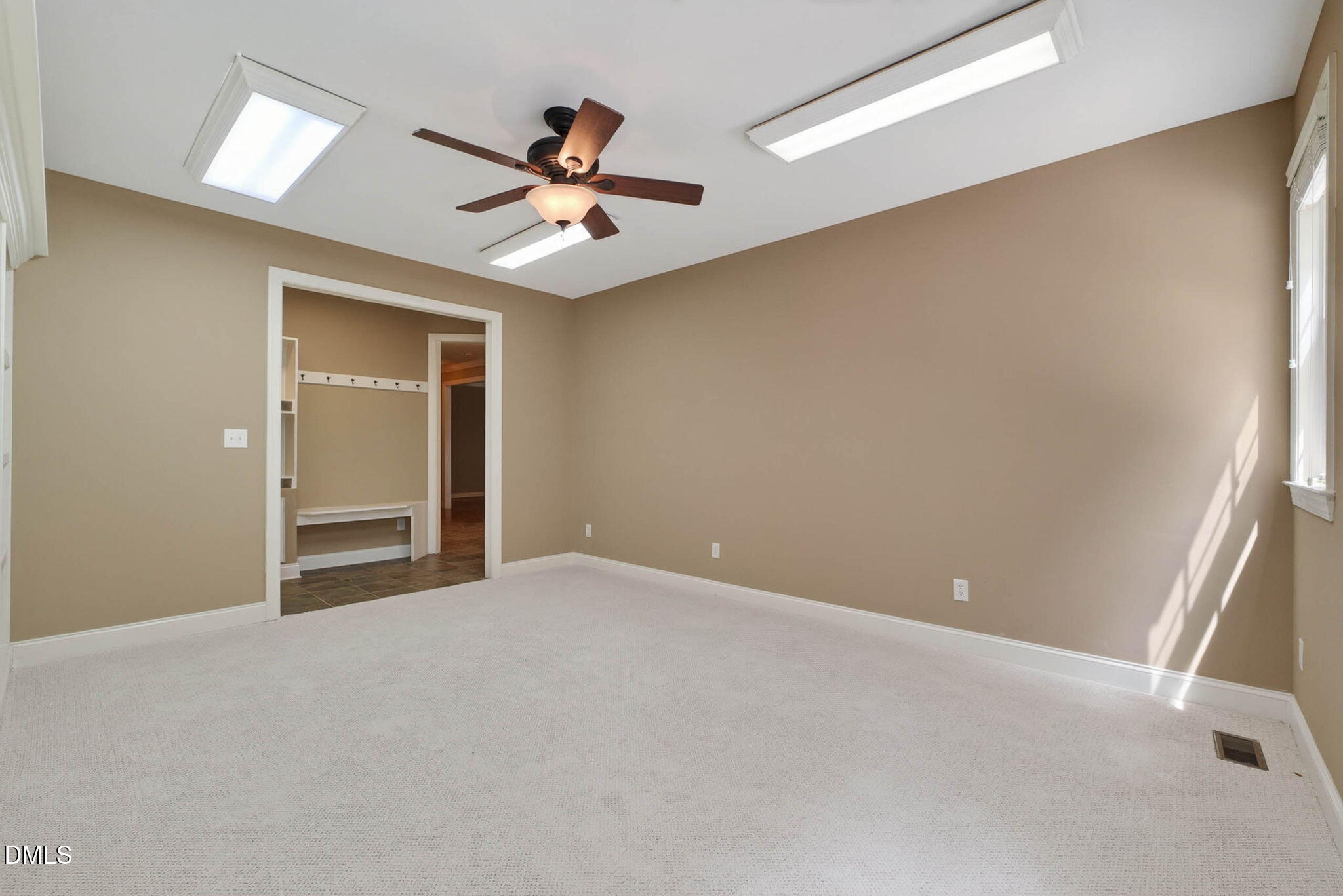 105 Lily Crossing Property Photo 18