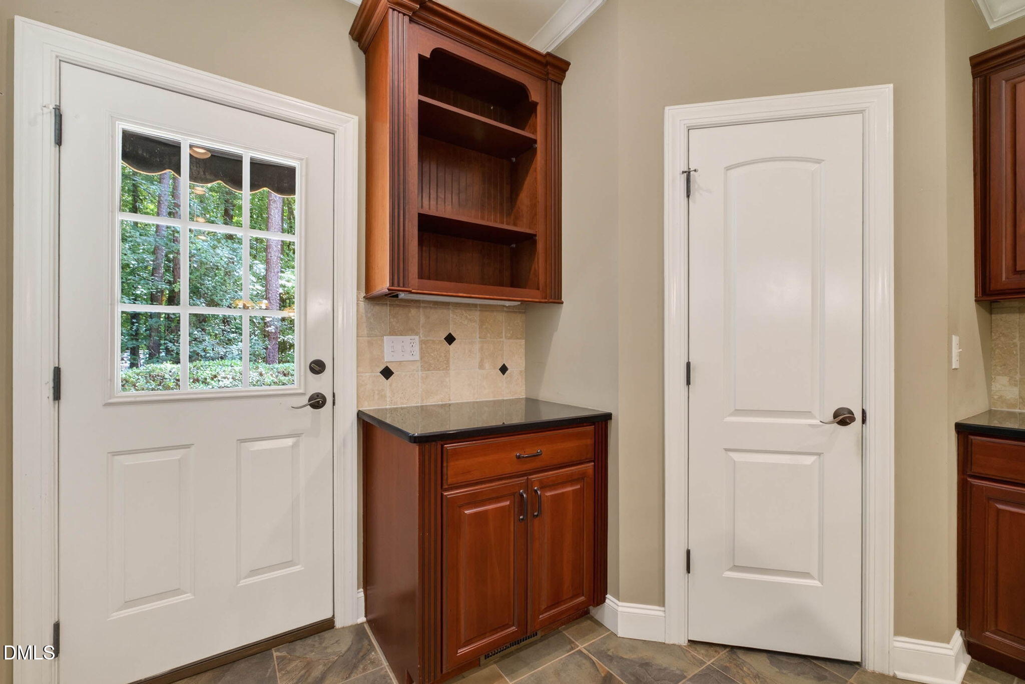 105 Lily Crossing Property Photo 24