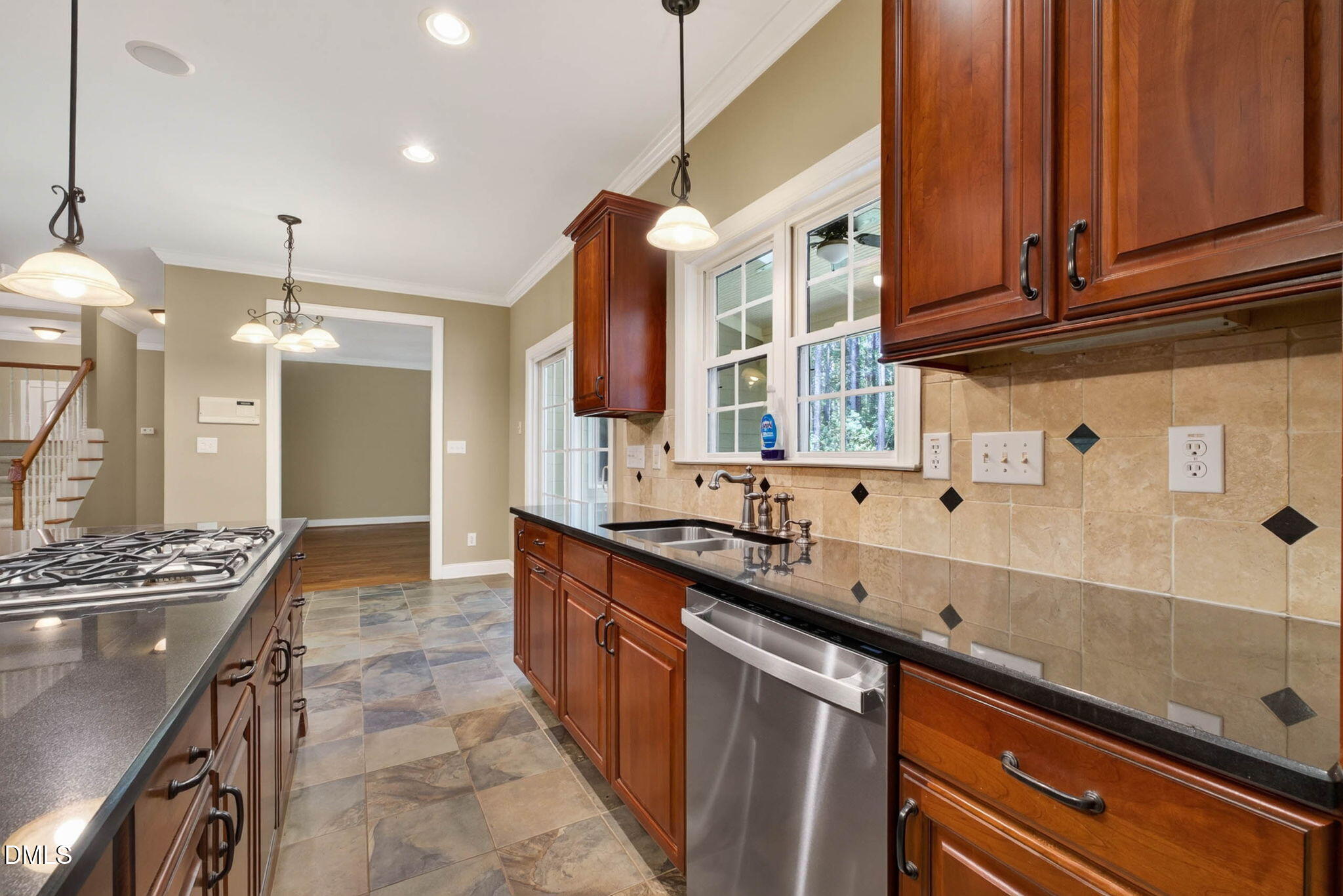 105 Lily Crossing Property Photo 26