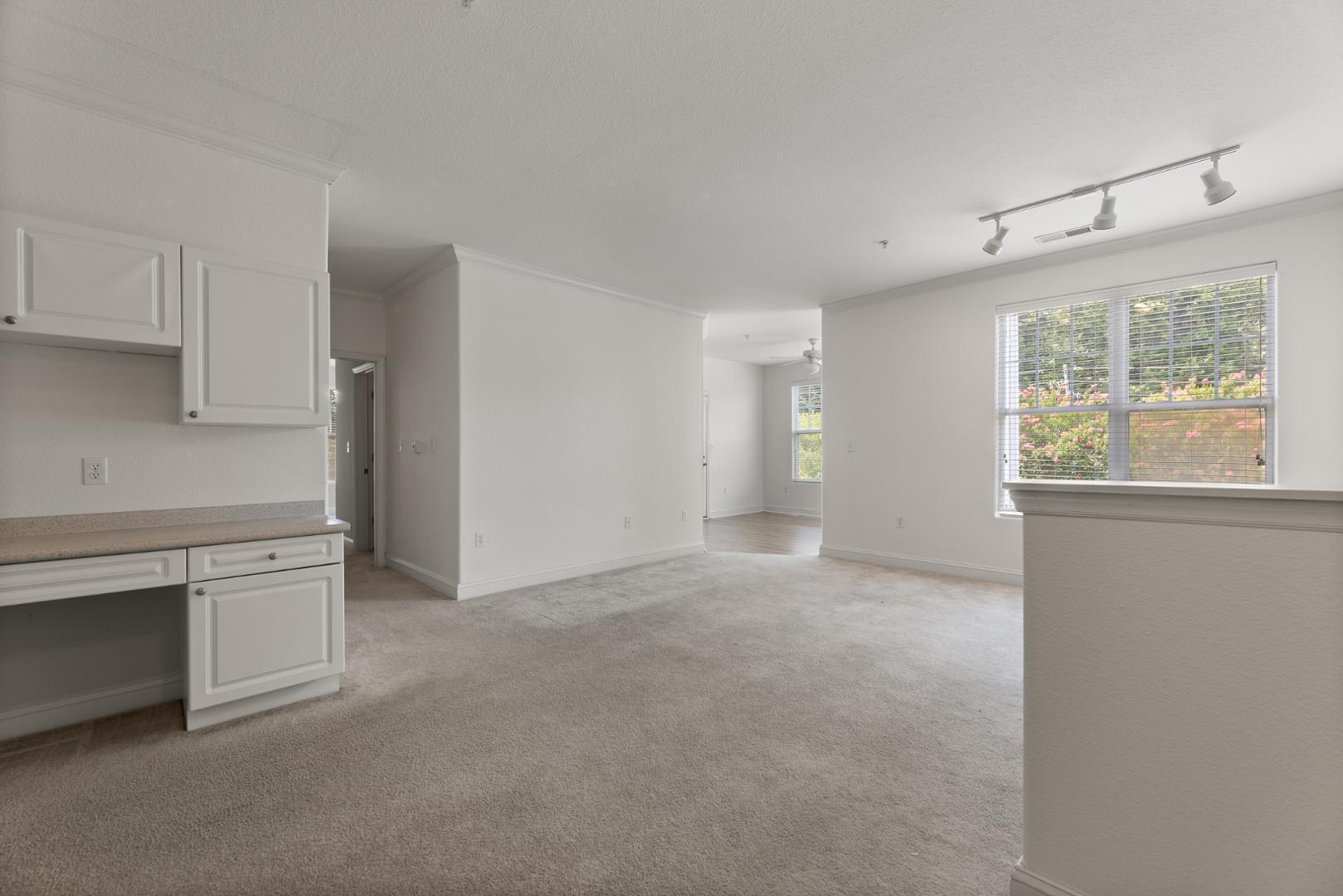 1922 Parkside Village Drive Property Photo 6