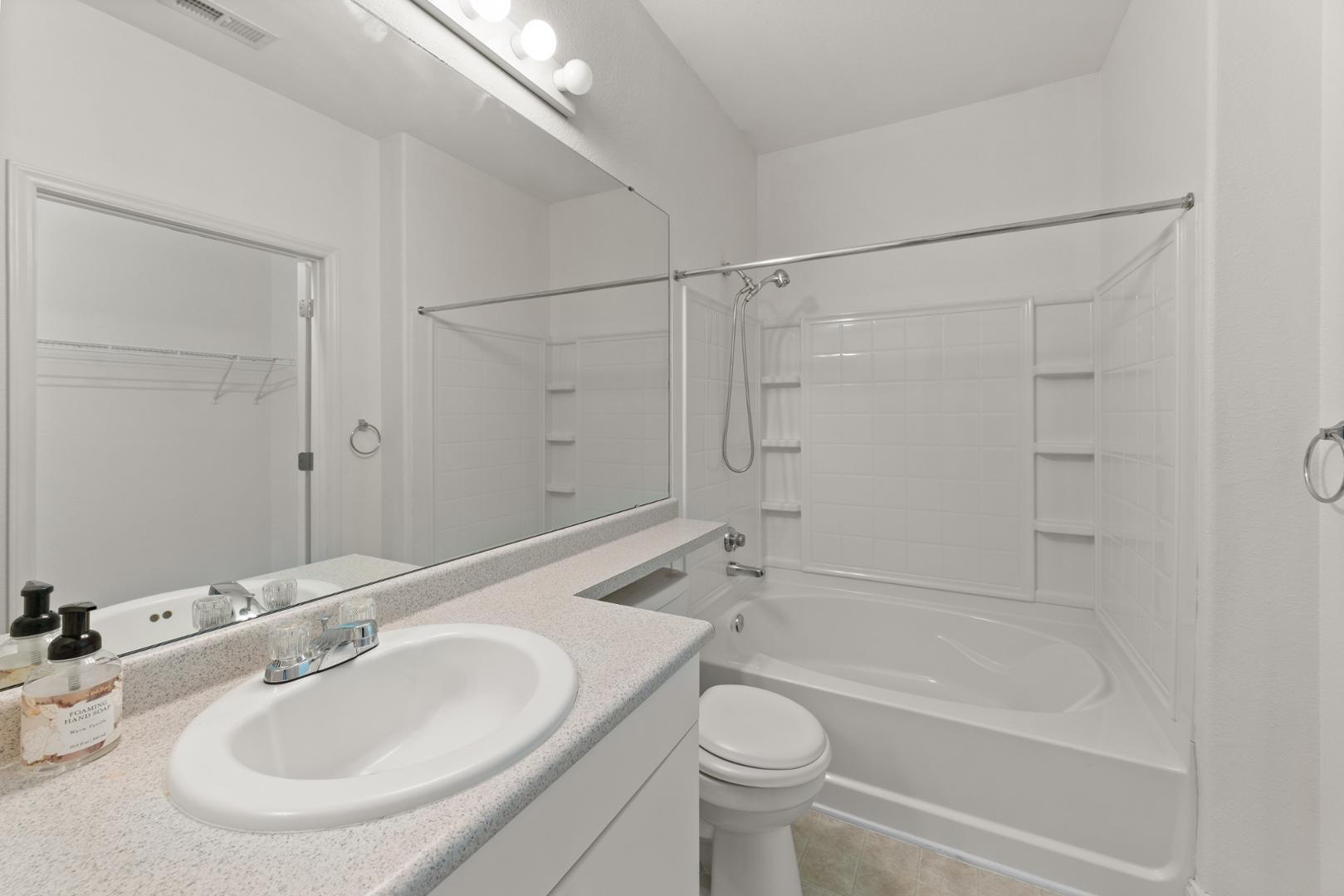 1922 Parkside Village Drive Property Photo 21