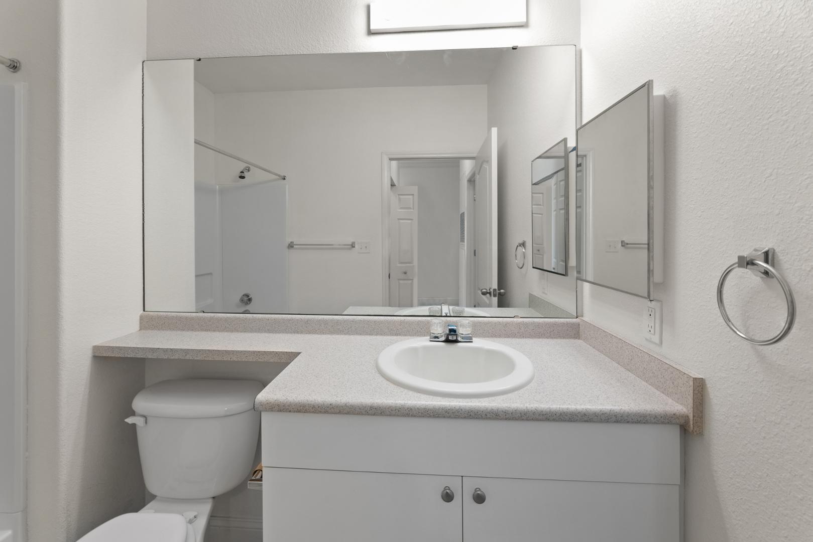 1922 Parkside Village Drive Property Photo 25