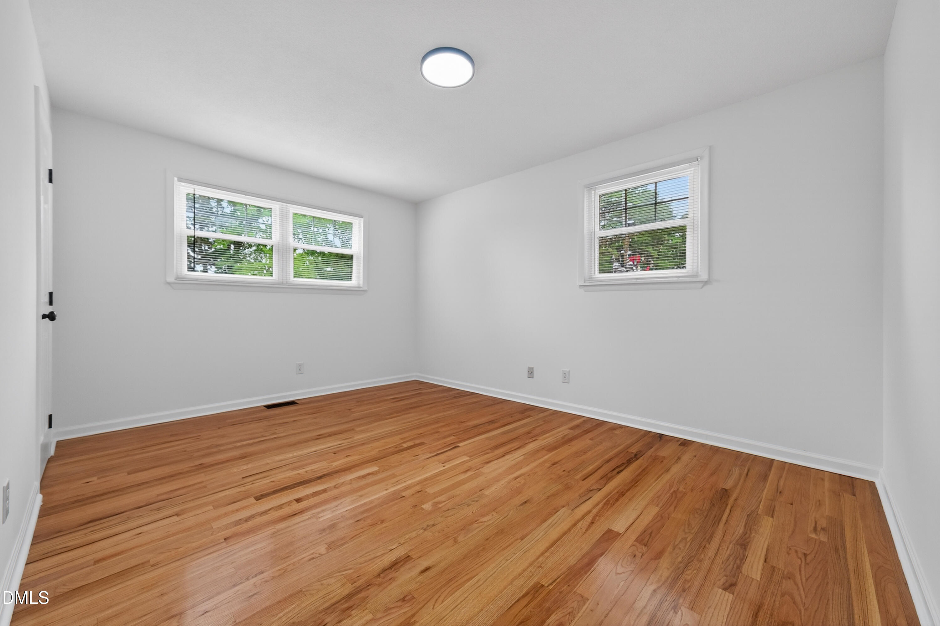 2106 Southgate Drive Property Photo 23
