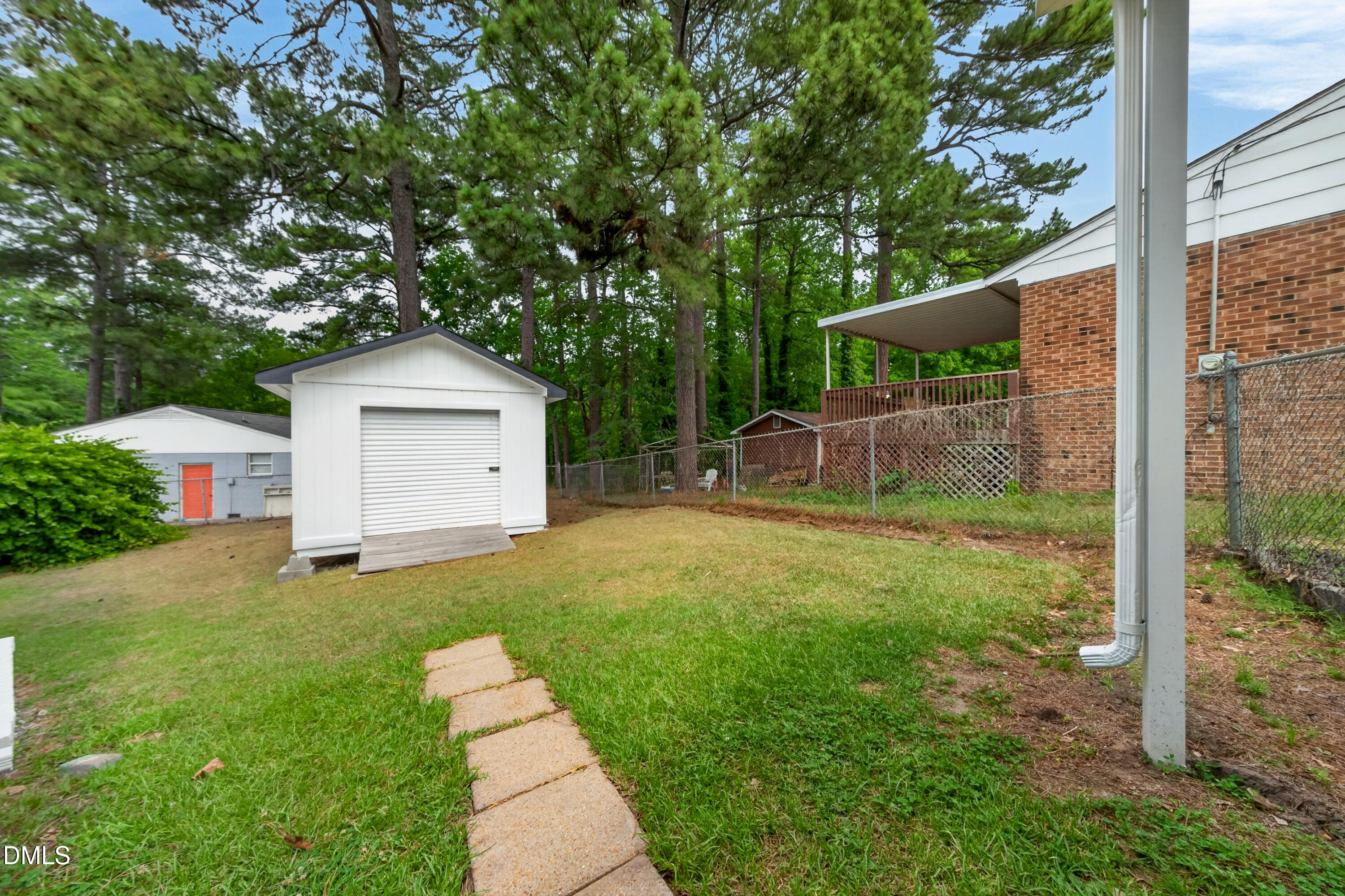 2106 Southgate Drive Property Photo 40