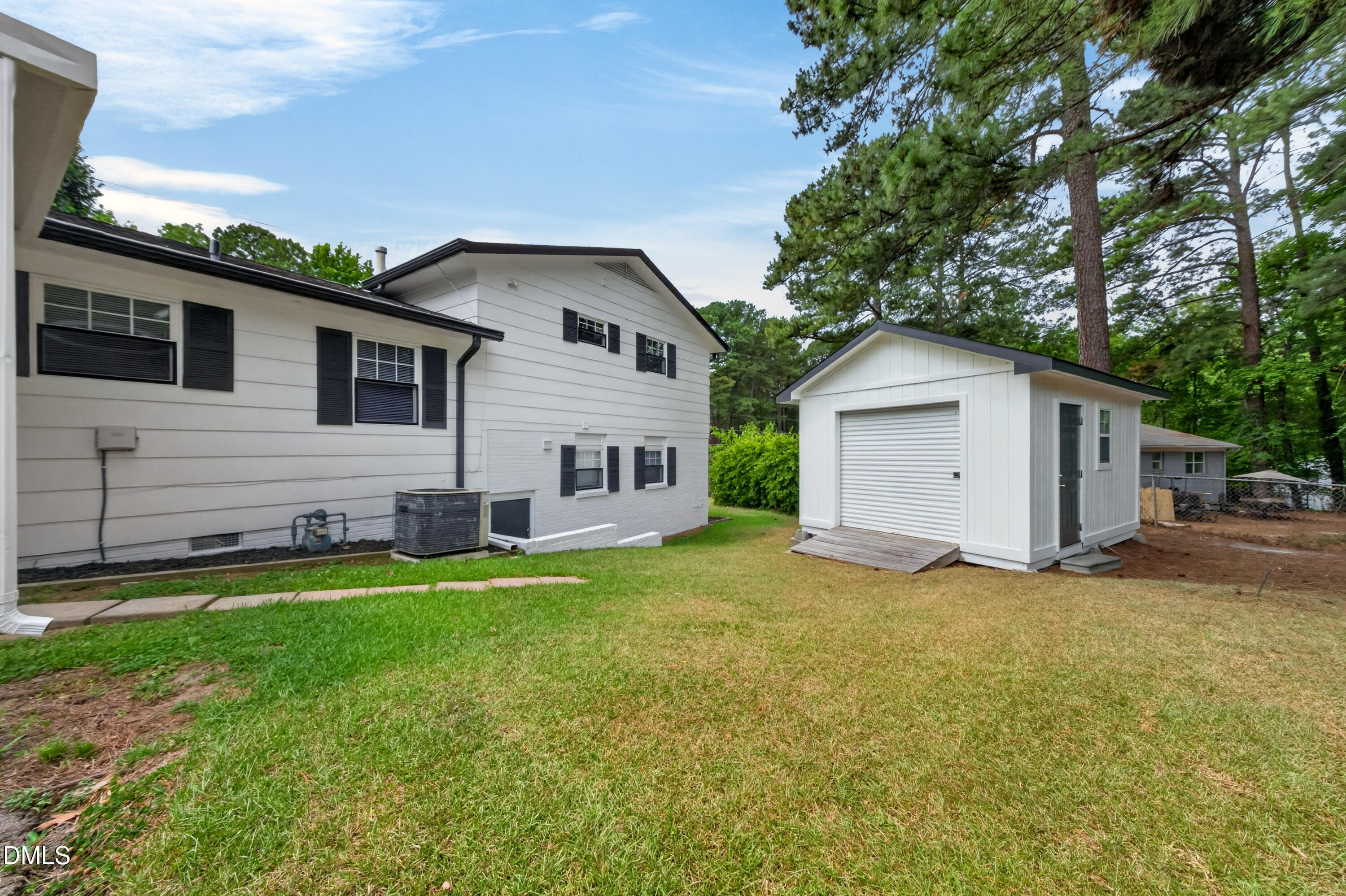 2106 Southgate Drive Property Photo 42