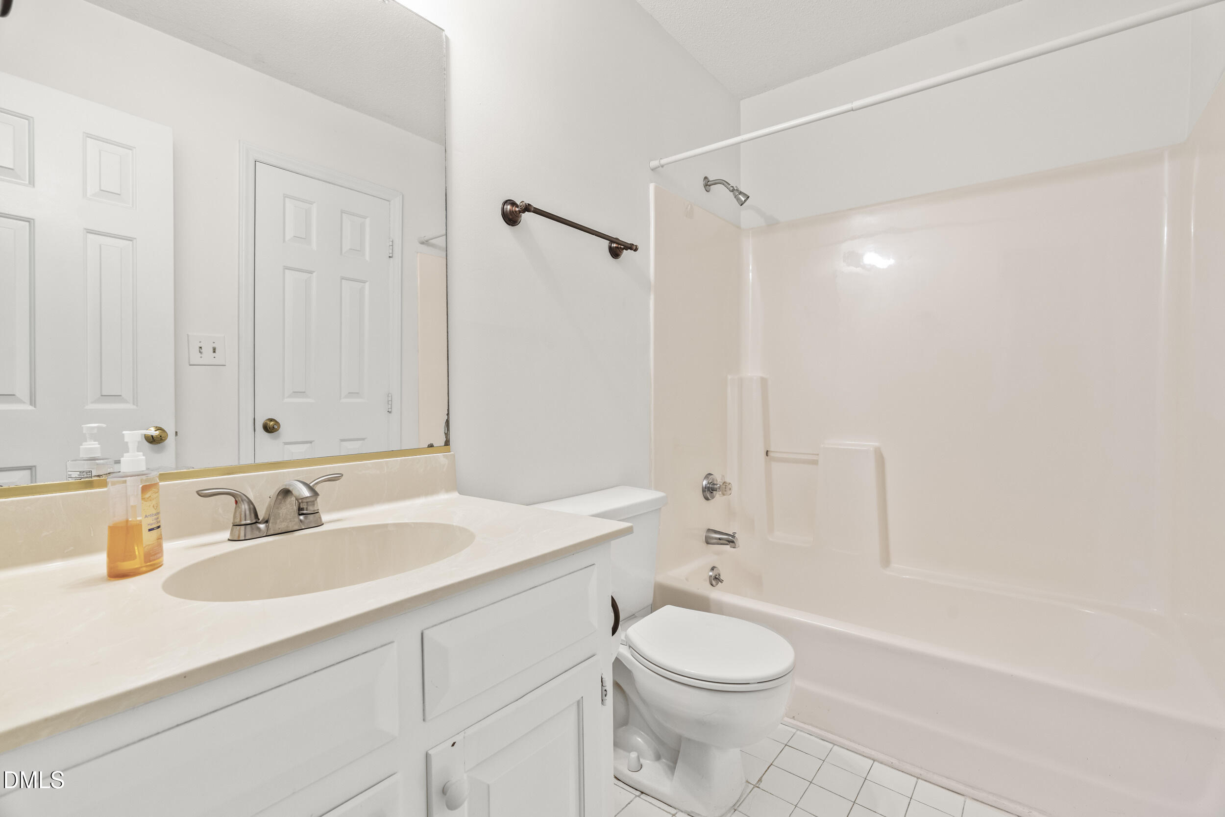 408 Oak Run Drive Property Photo 13