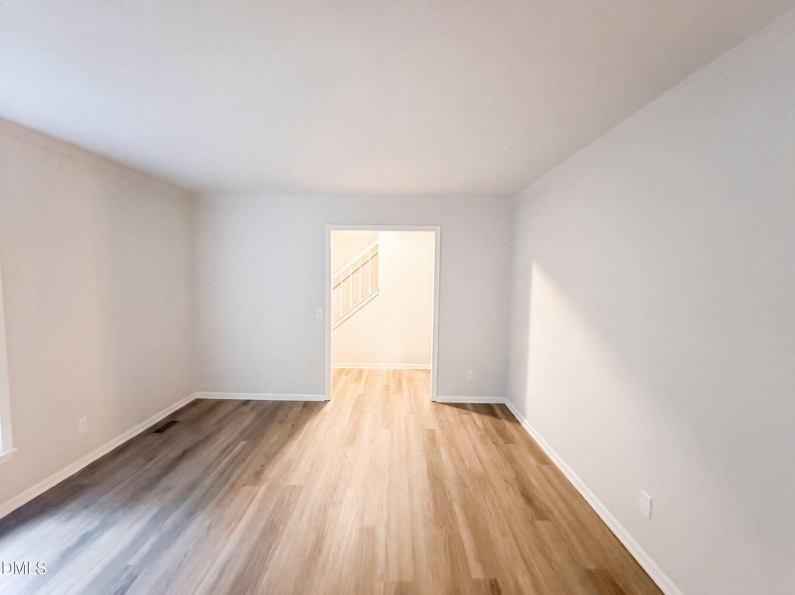 1304 Wicklow Drive Property Photo 8