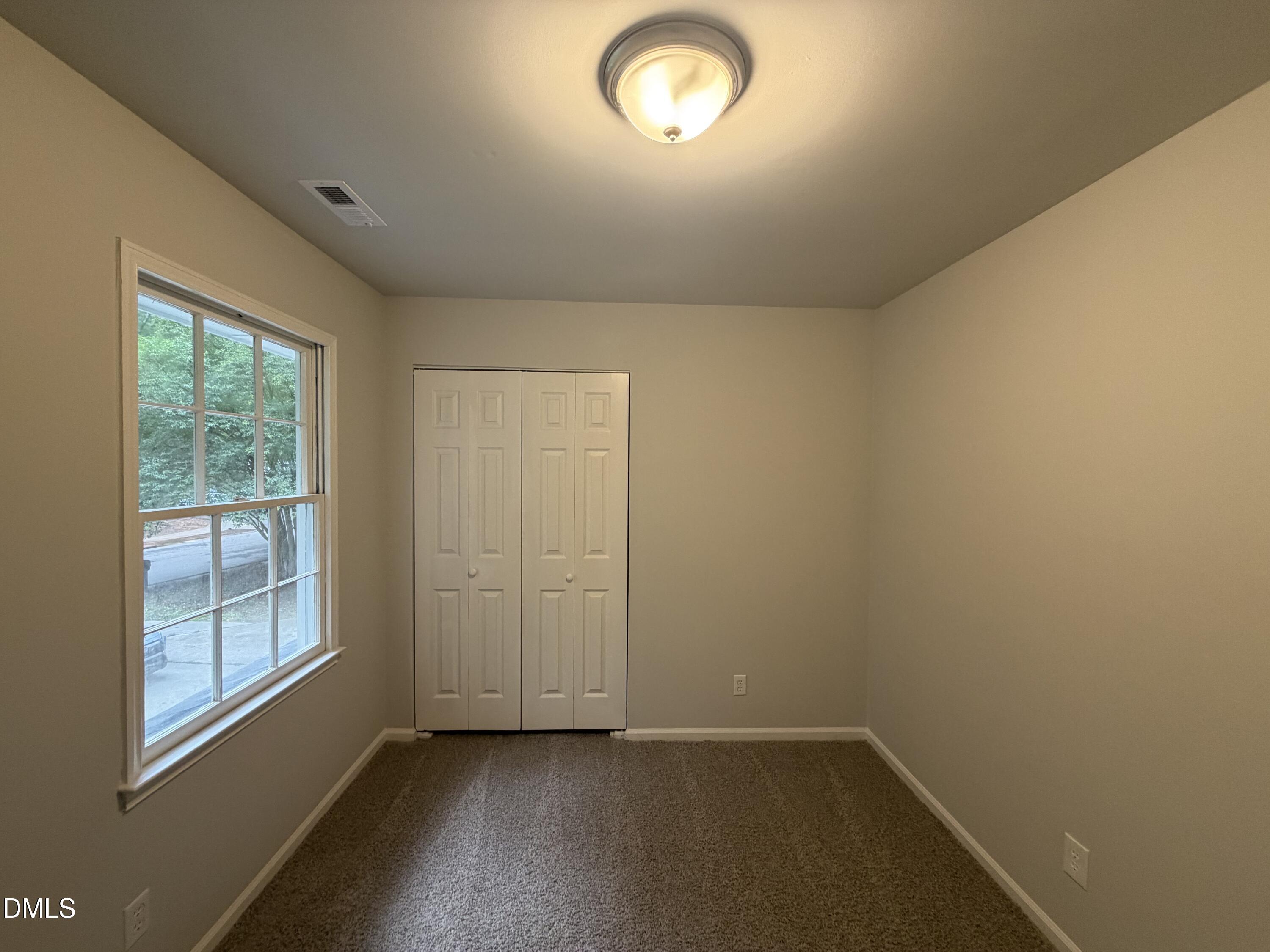 1304 Wicklow Drive Property Photo 12