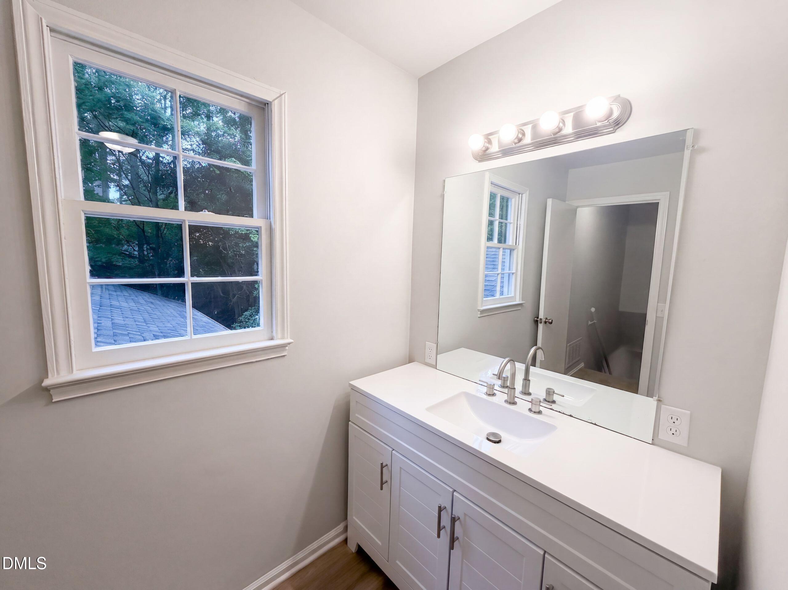 1304 Wicklow Drive Property Photo 14