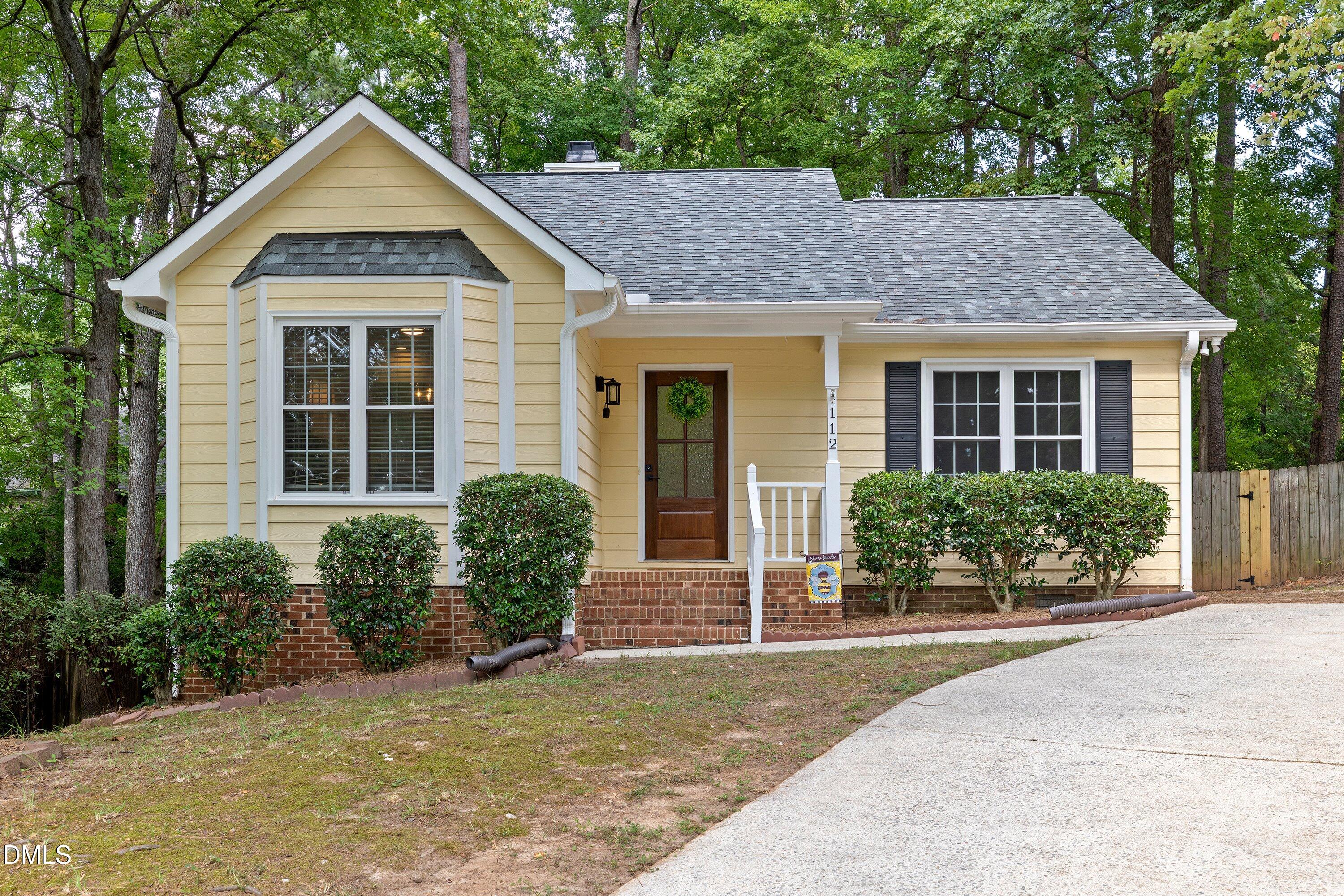 112 Marshfield Place Property Photo 1