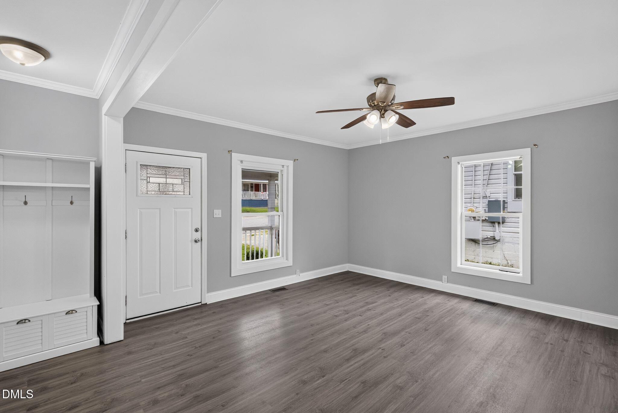 1404 Manteo Street Property Photo 4