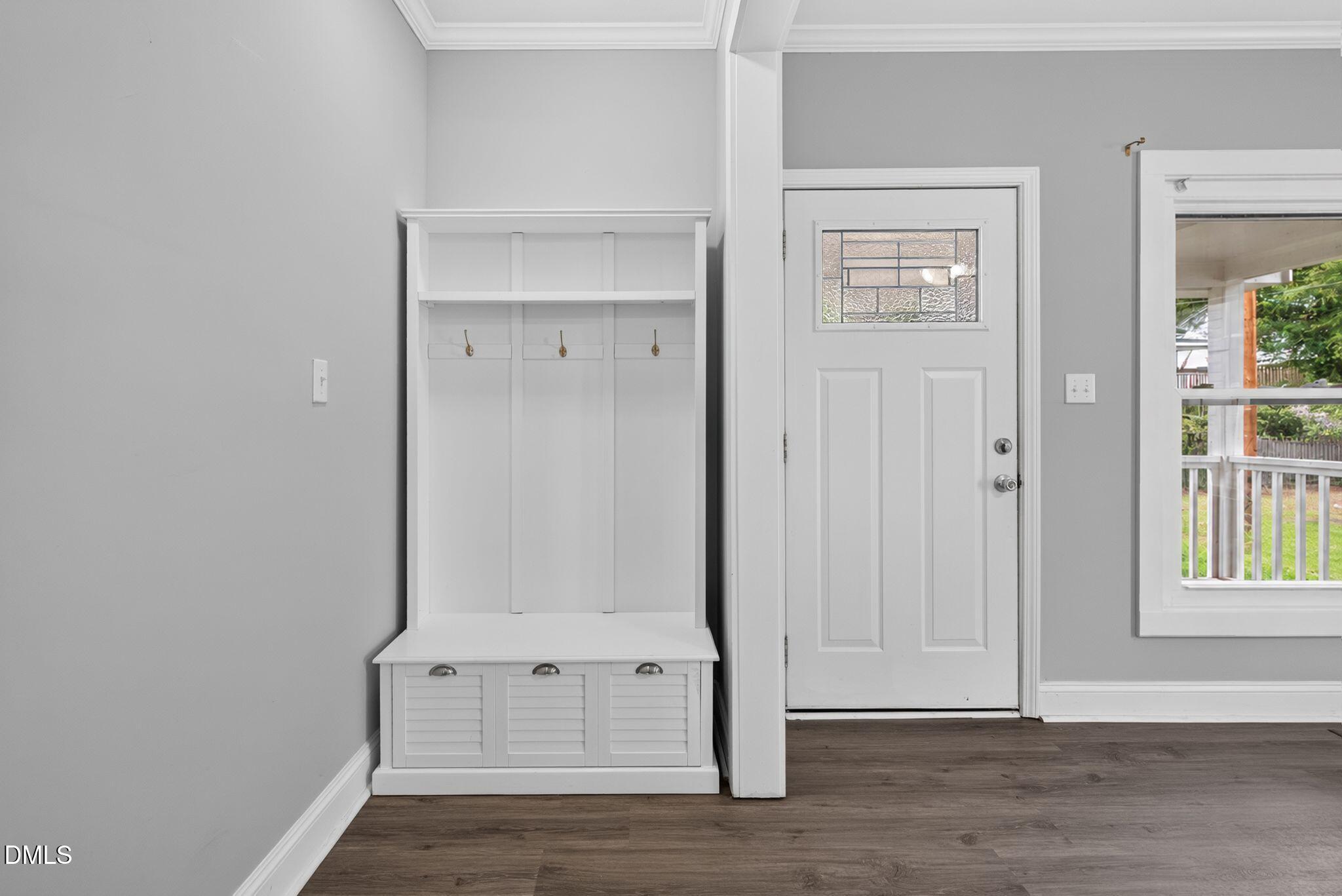 1404 Manteo Street Property Photo 6