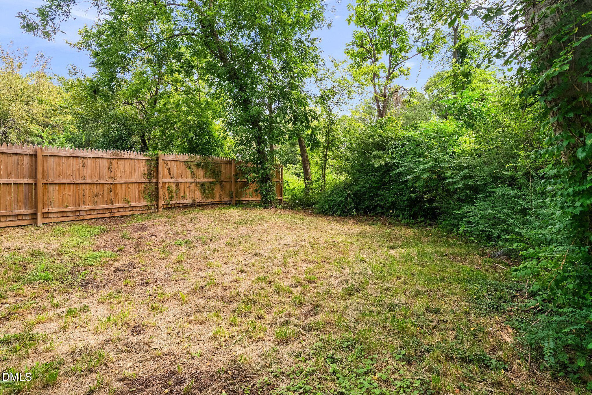1404 Manteo Street Property Photo 27
