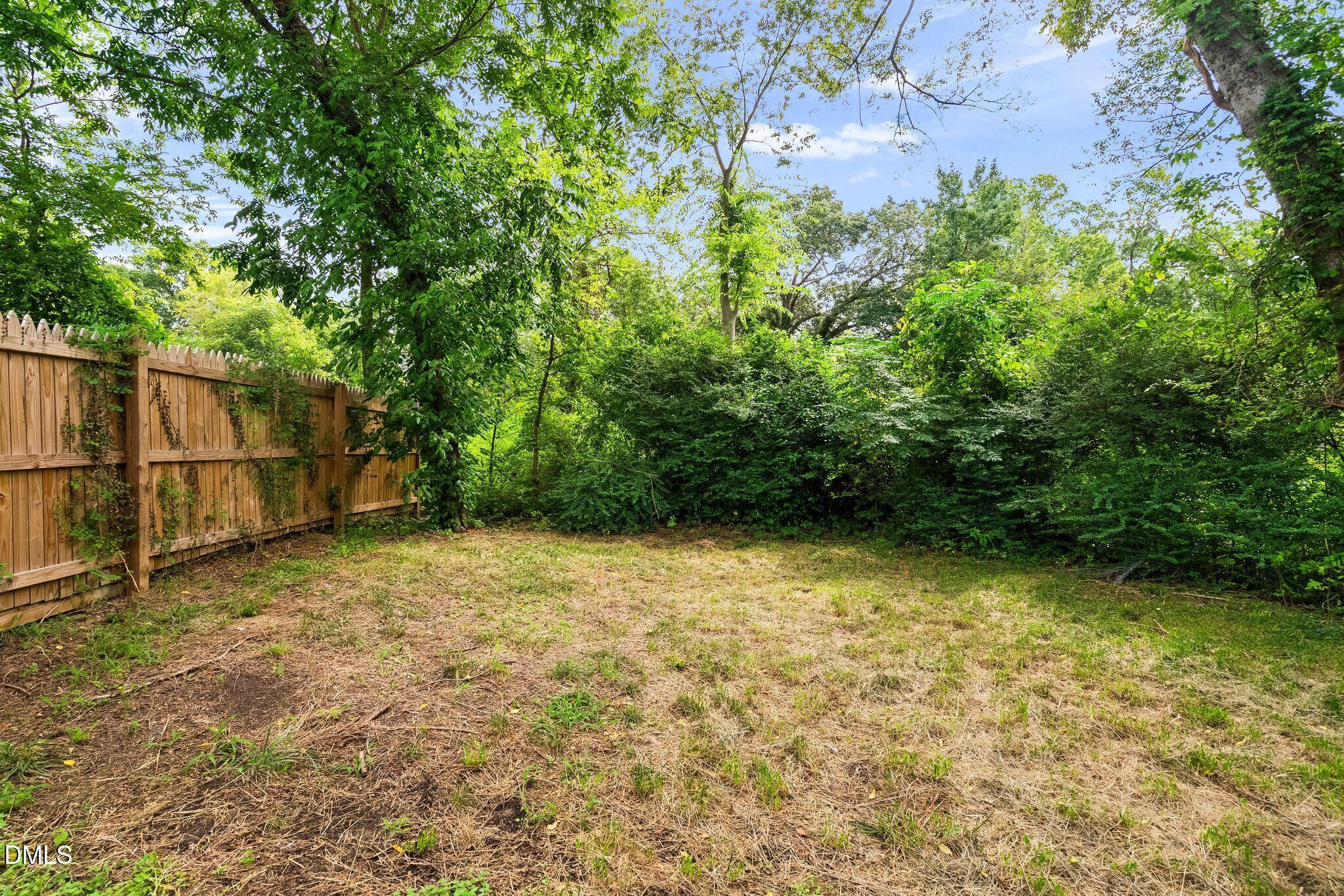 1404 Manteo Street Property Photo 31