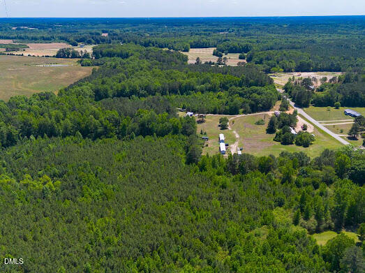 2 Fred Hight Drive Property Photo 5