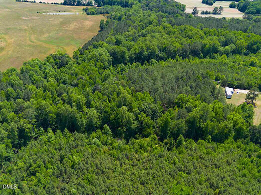 2 Fred Hight Drive Property Photo 6