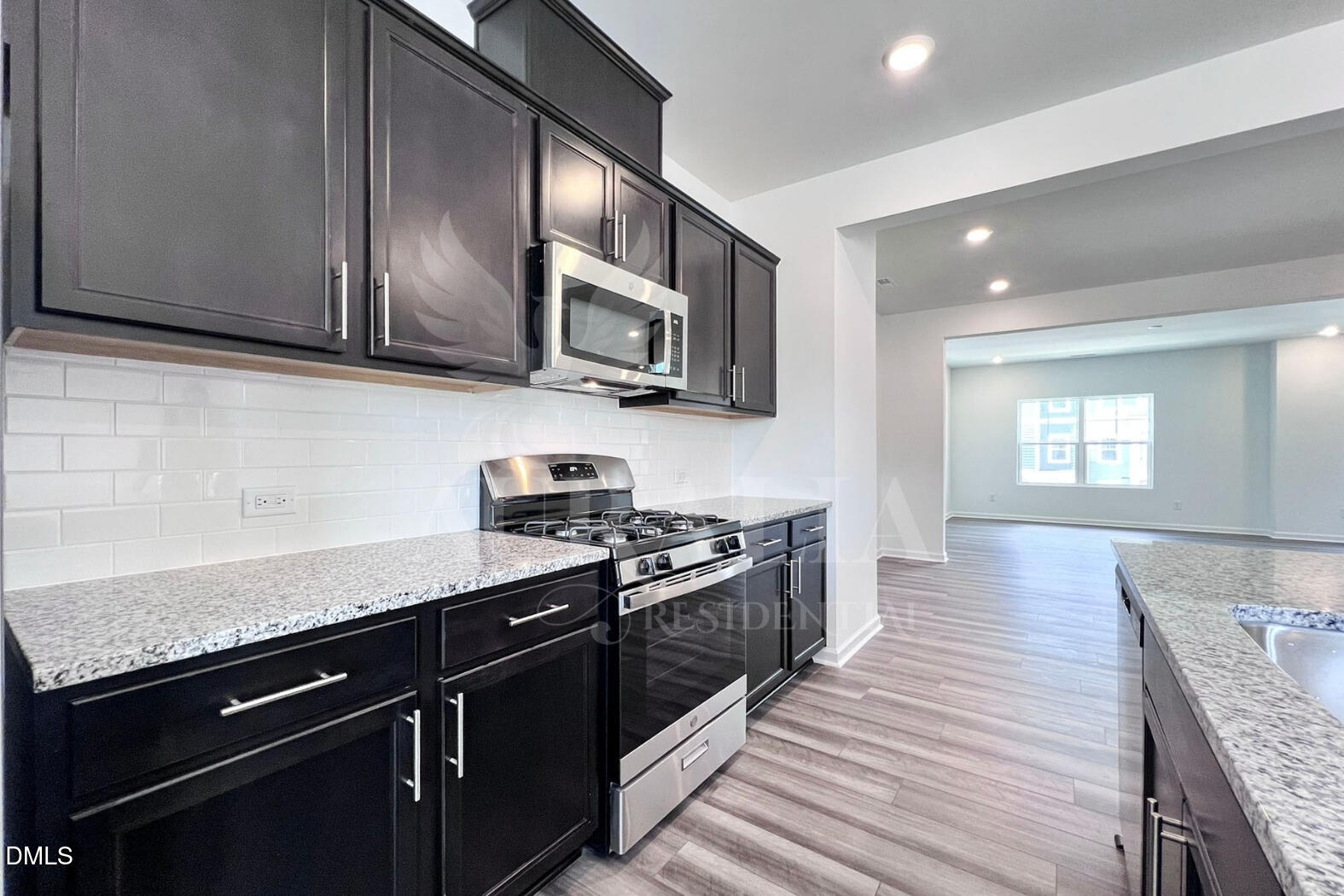 1421 Jay Road Property Photo 10