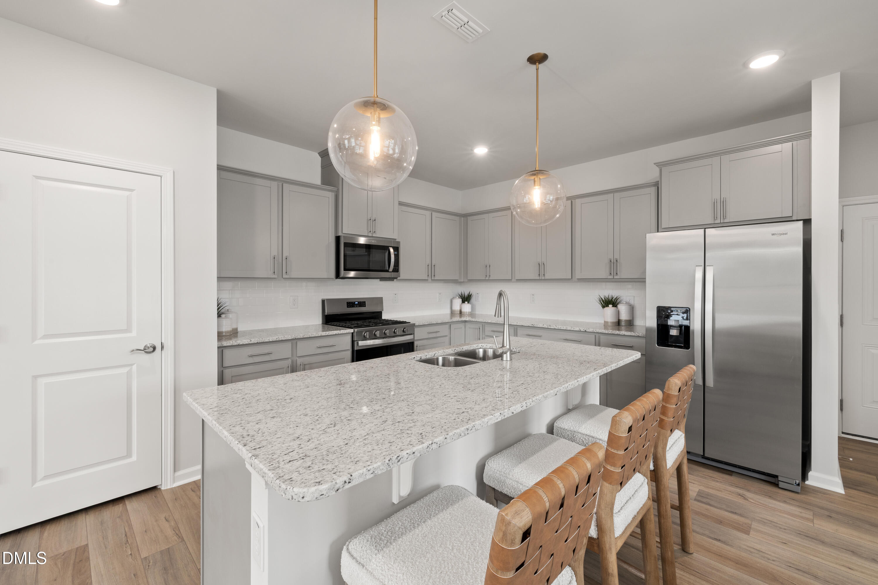 3613 Flare Street Property Photo 4
