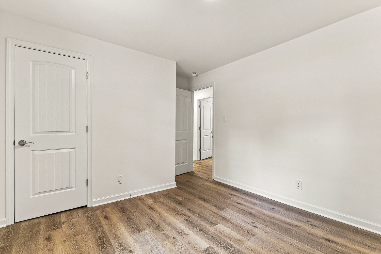 2504 Lane Street Property Photo 14