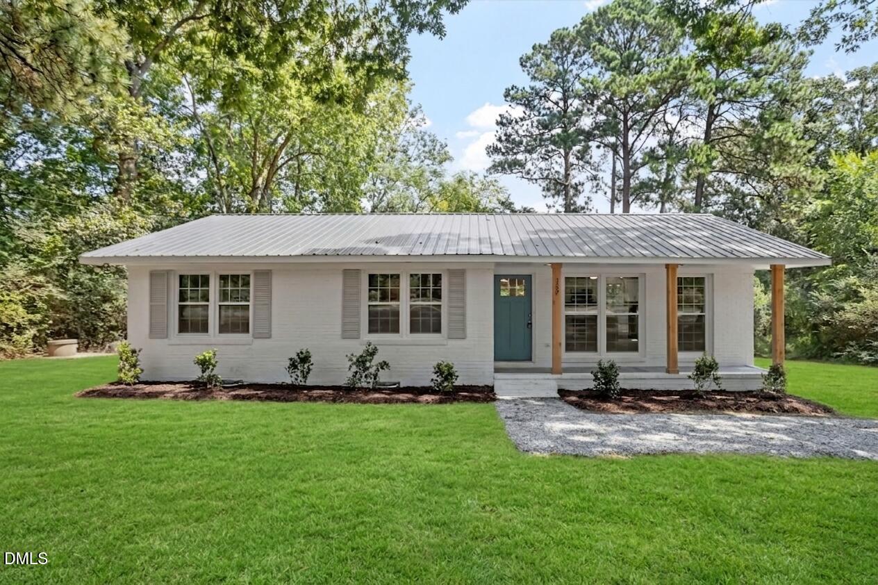 157 Reynolds Road Property Photo 1