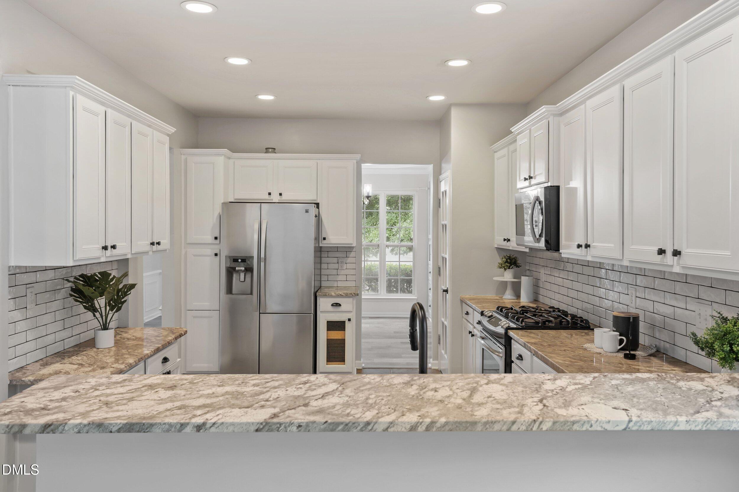 2016 Addenbrock Drive Property Photo 2
