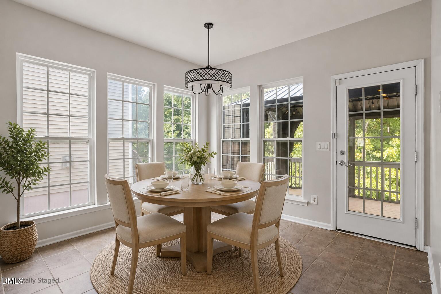 2016 Addenbrock Drive Property Photo 11