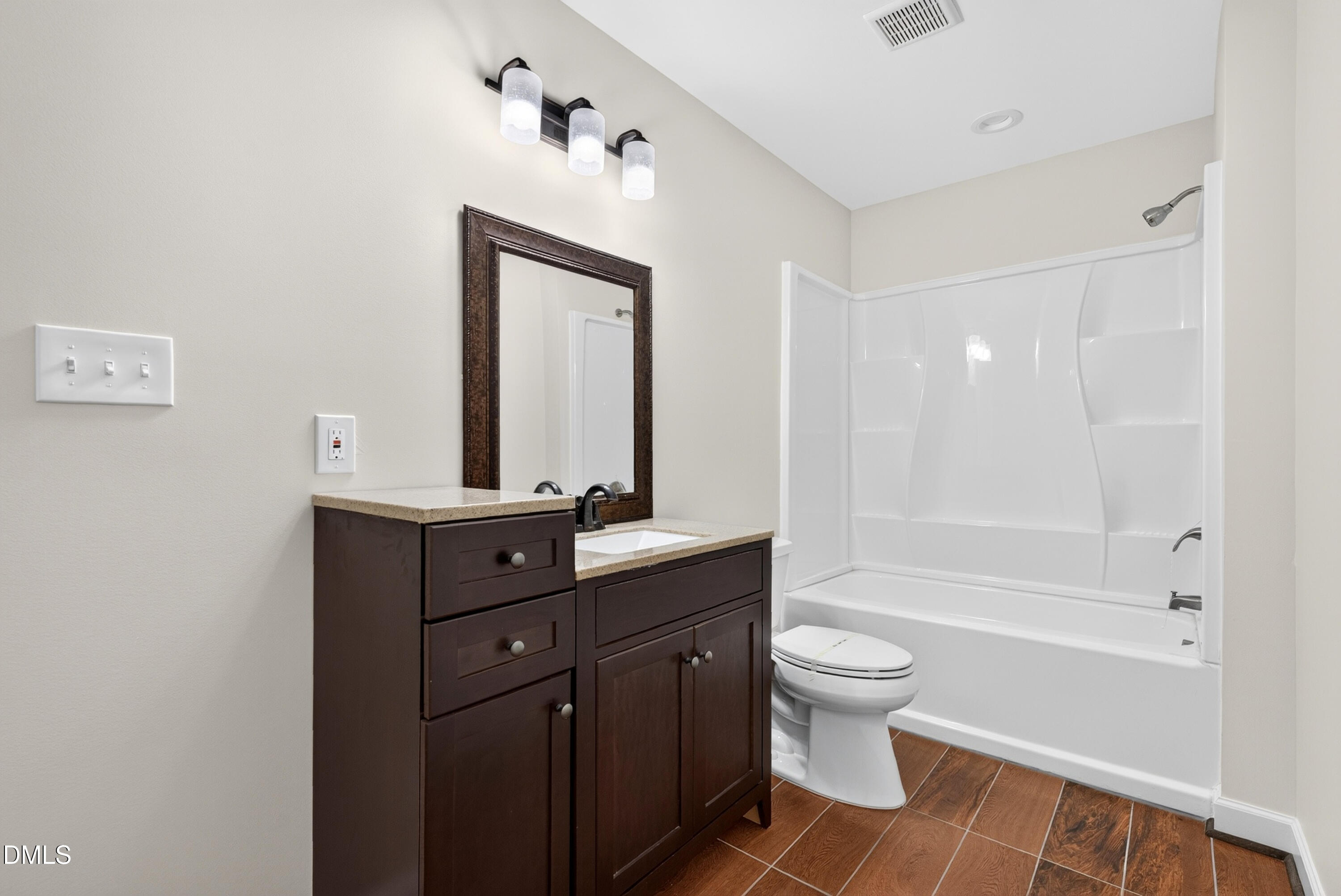 121 Harvestwood Drive Property Photo 46