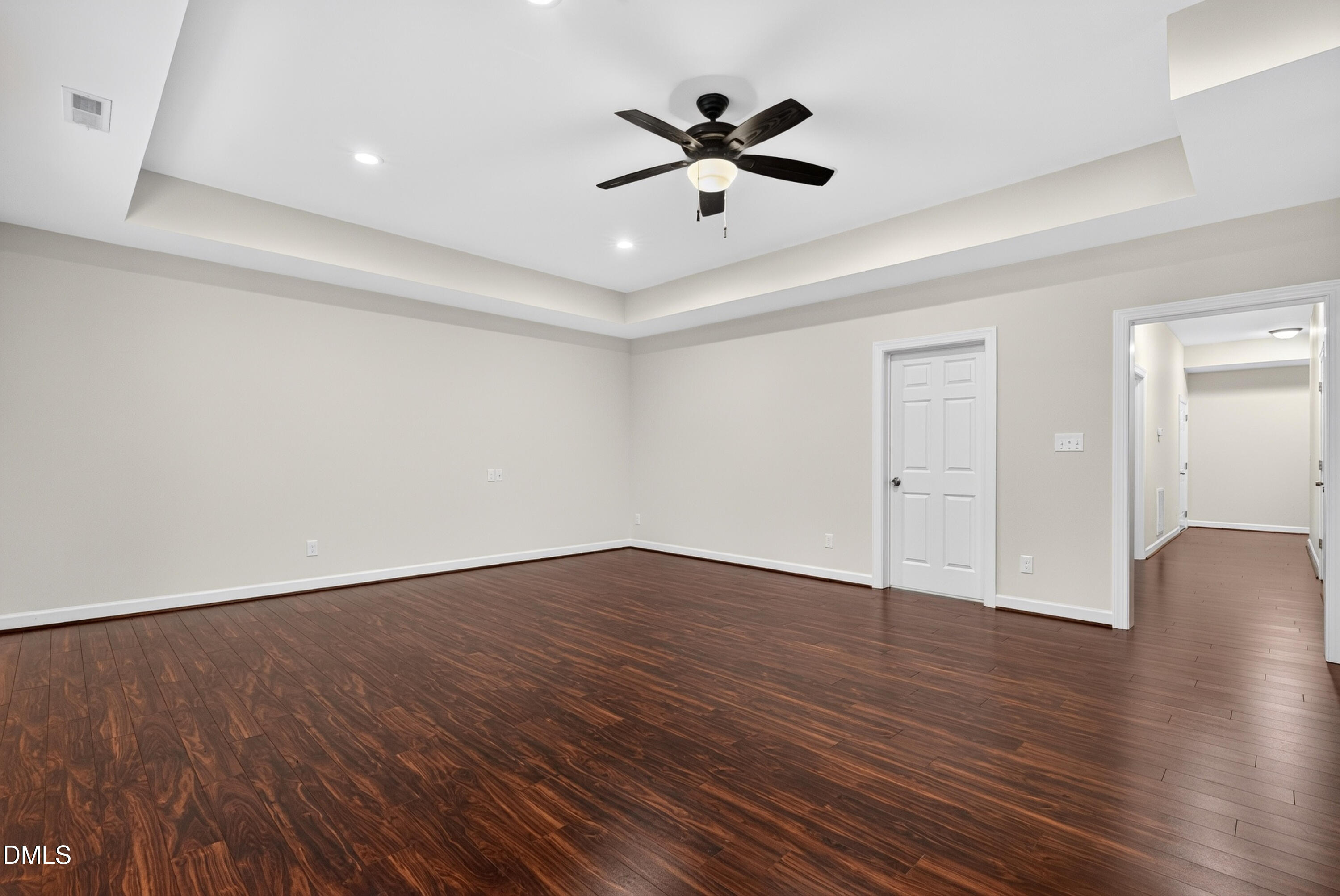 121 Harvestwood Drive Property Photo 49