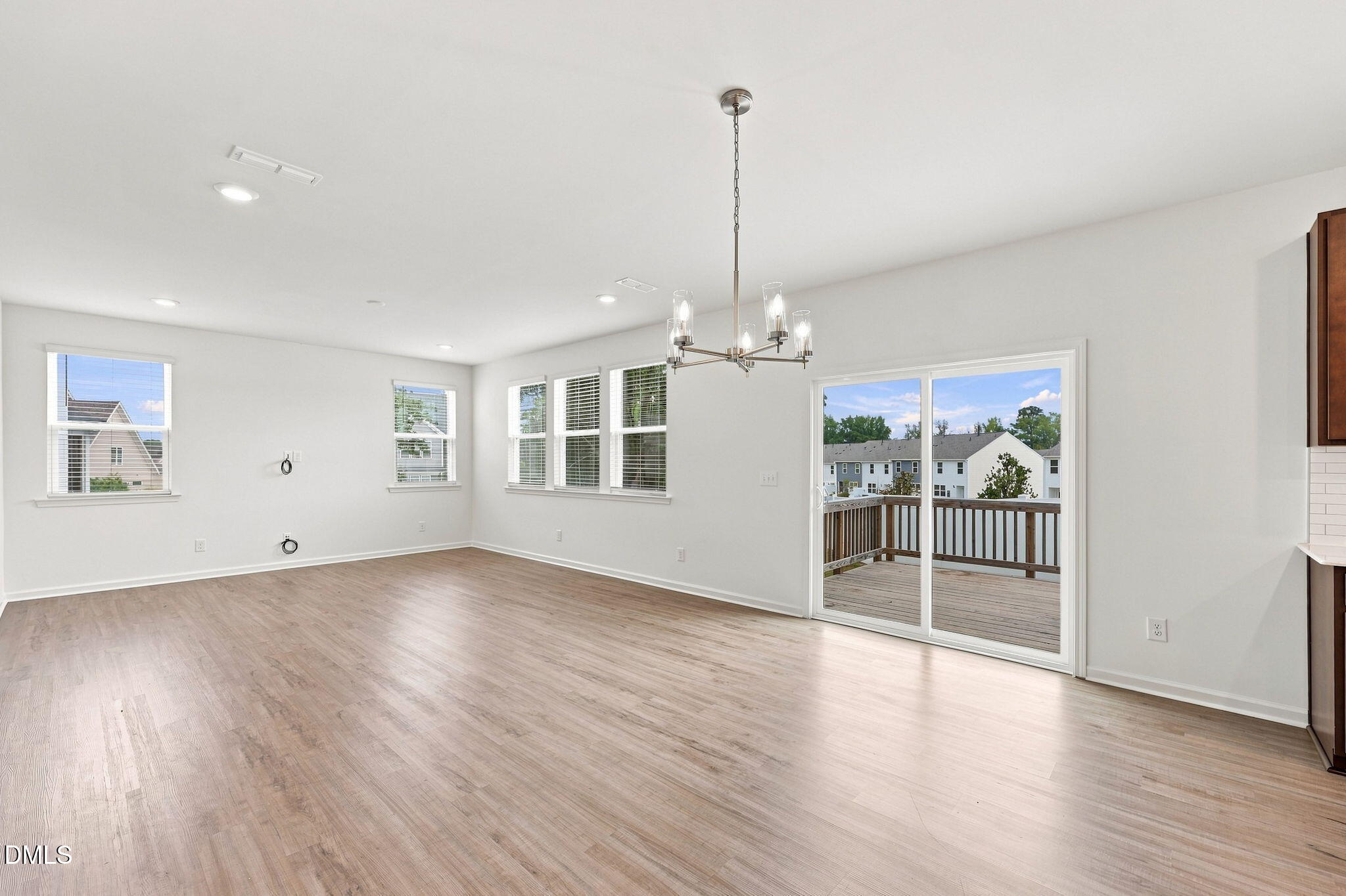 801 Emmer Street Property Photo 7